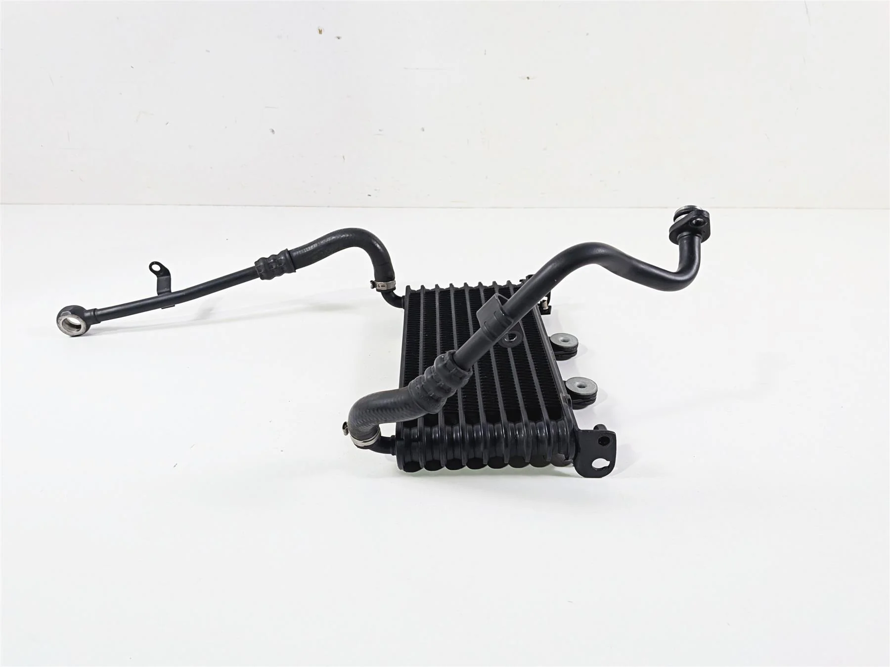 2023 BMW R nineT Scrambler K23 Oil Cooler & Lines 17218409648 - Image 3