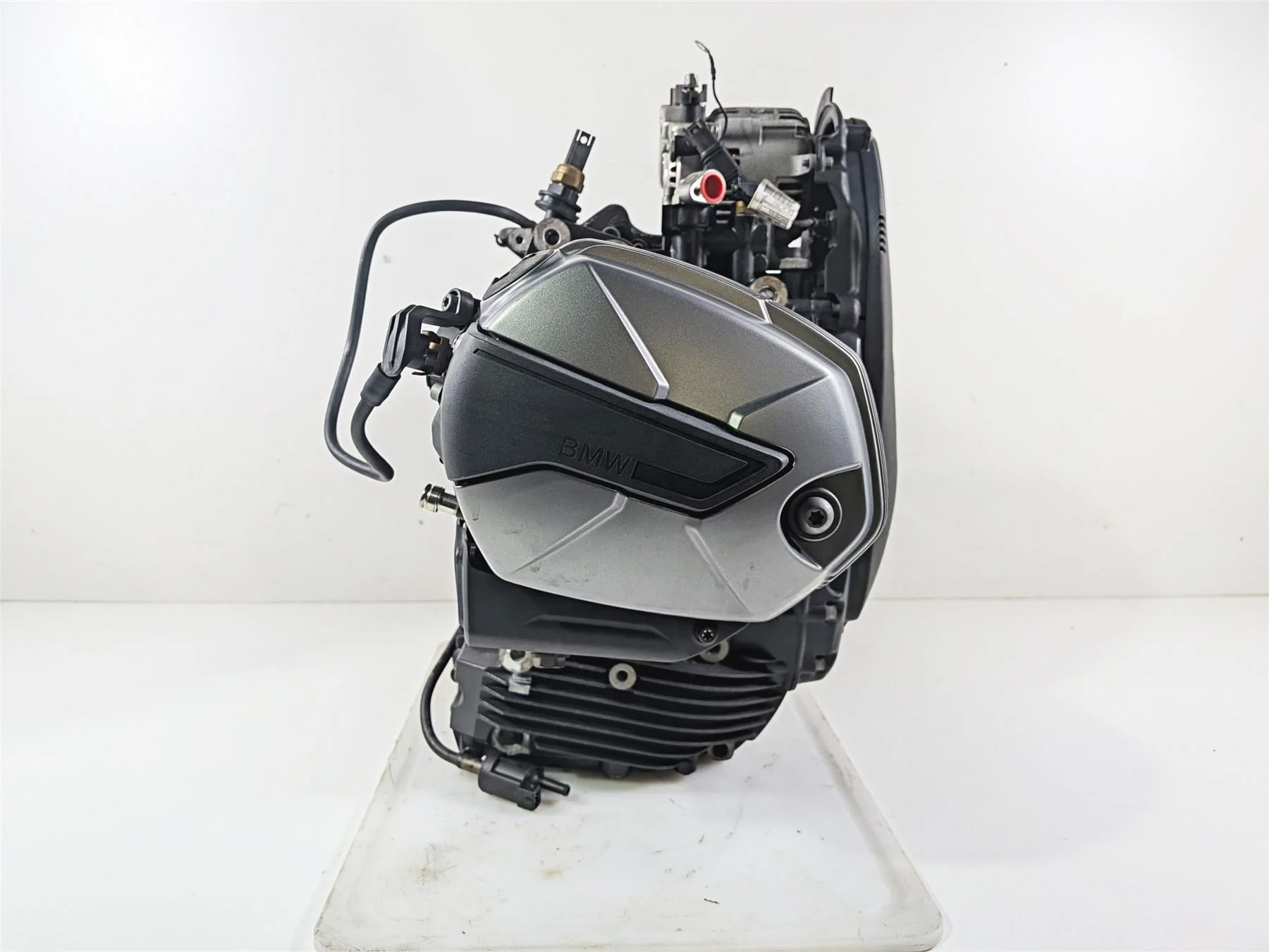 2023 BMW R nineT Scrambler K23 Running Engine Motor 8k Only - Video 11009443075 - Image 4