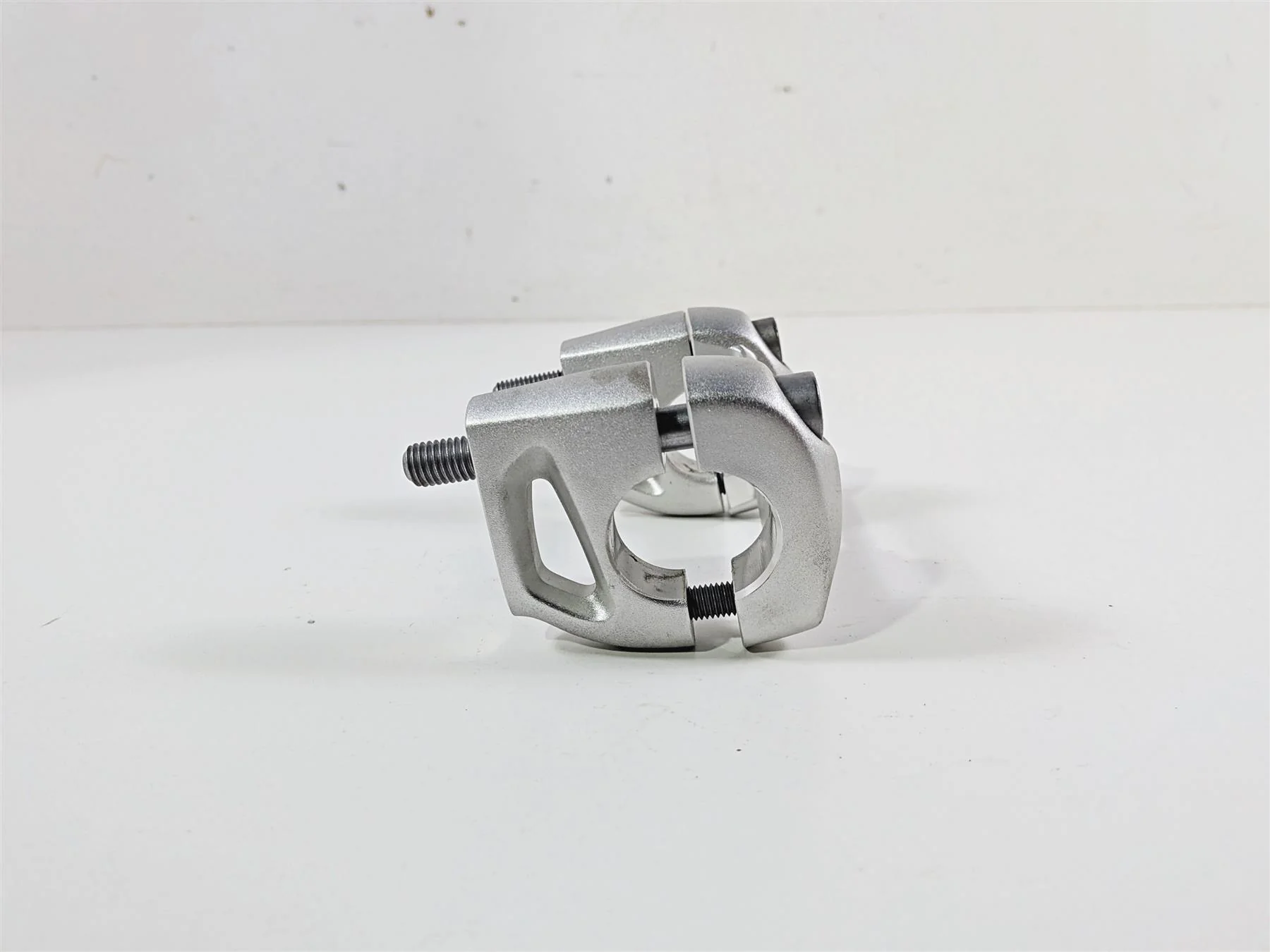 2023 BMW R nineT Scrambler K23 Stock Handlebar Riser Holder Set 32718538049 - Image 3
