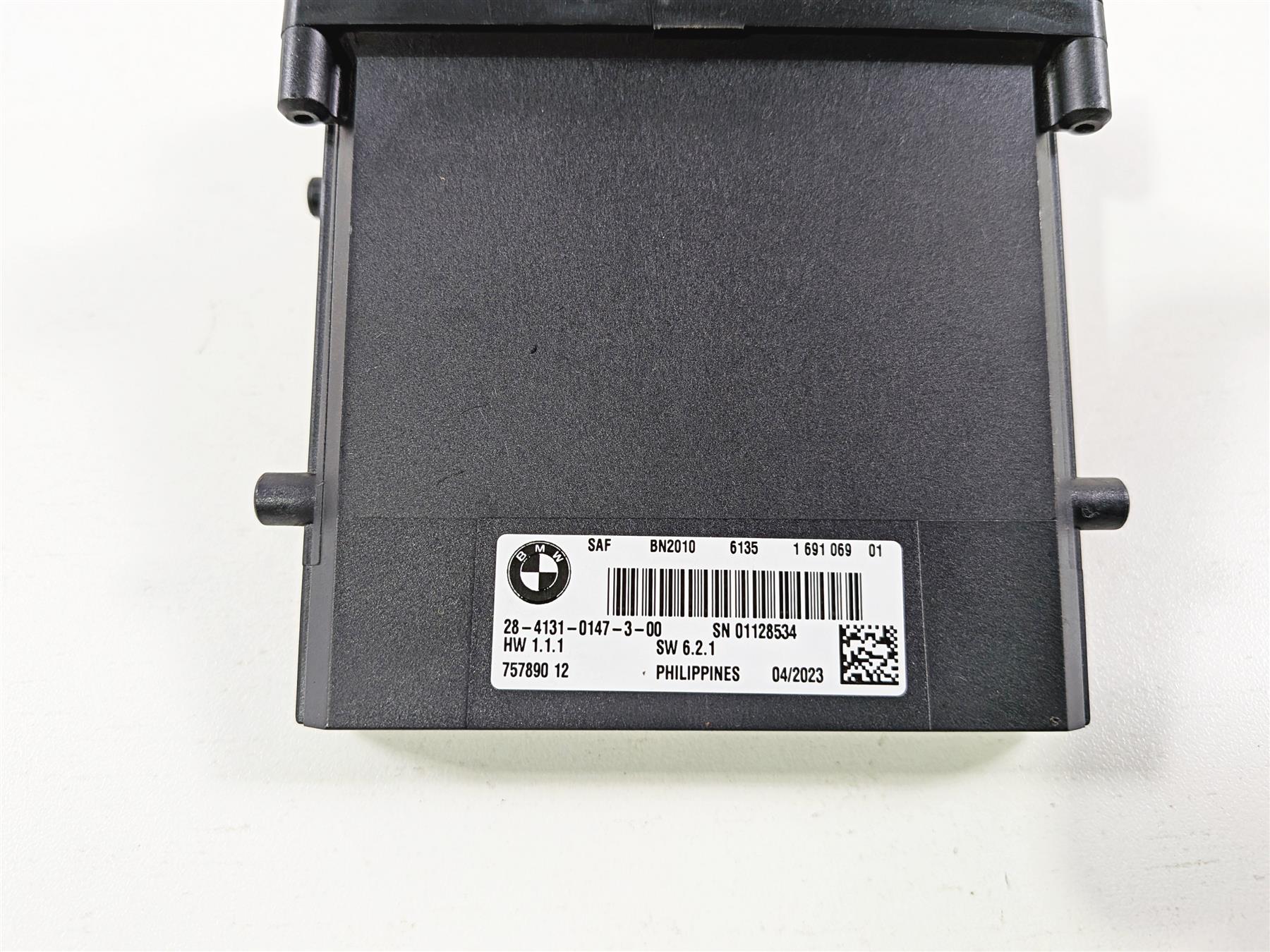 2023 BMW R1250RT RTP K52 Basic Special Purpose Control Module 61358829593 - Image 8