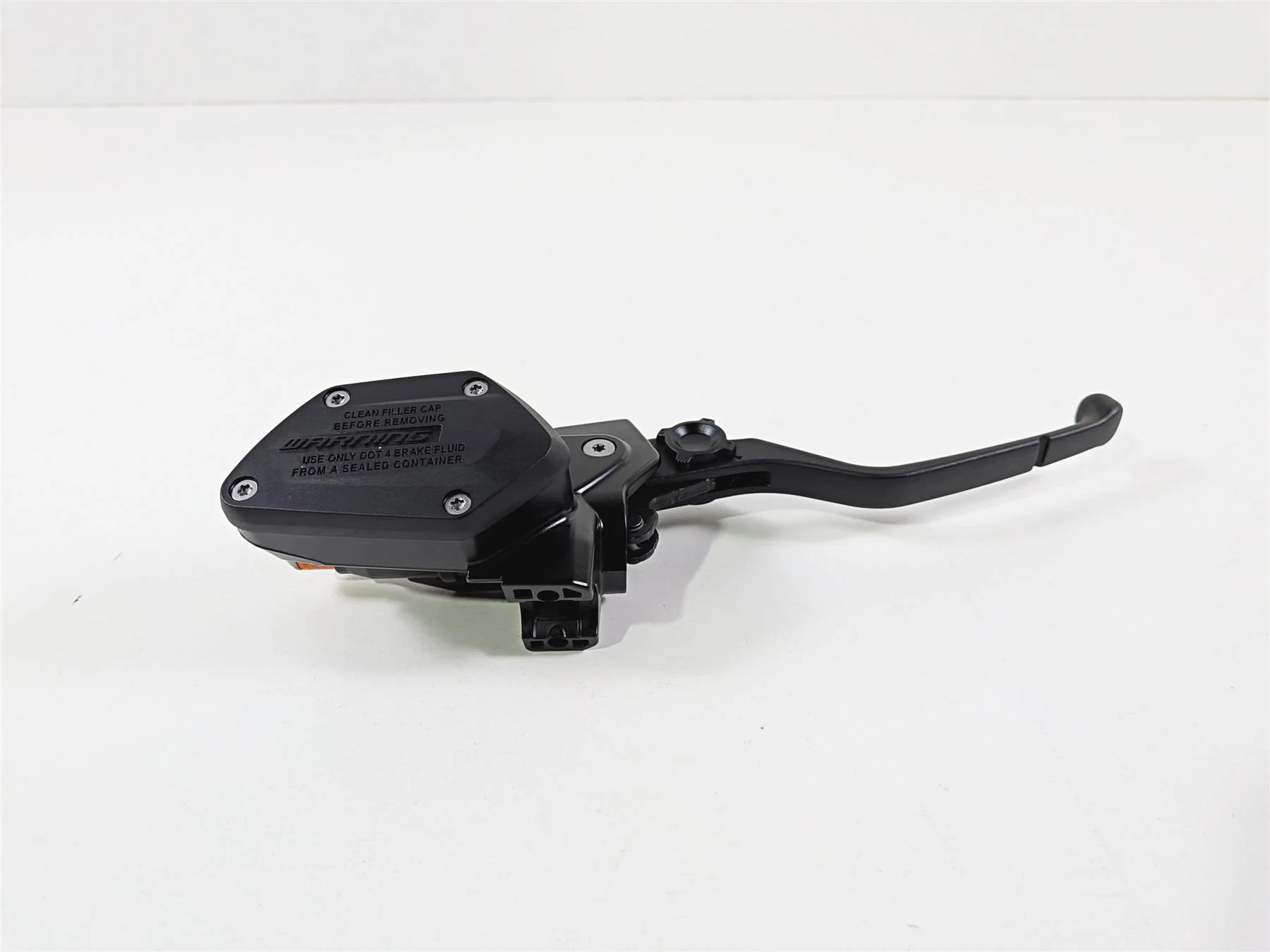 2023 BMW R1250RT RTP K52 Front Brake Master Cylinder & Lever 32728559604 - Image 2
