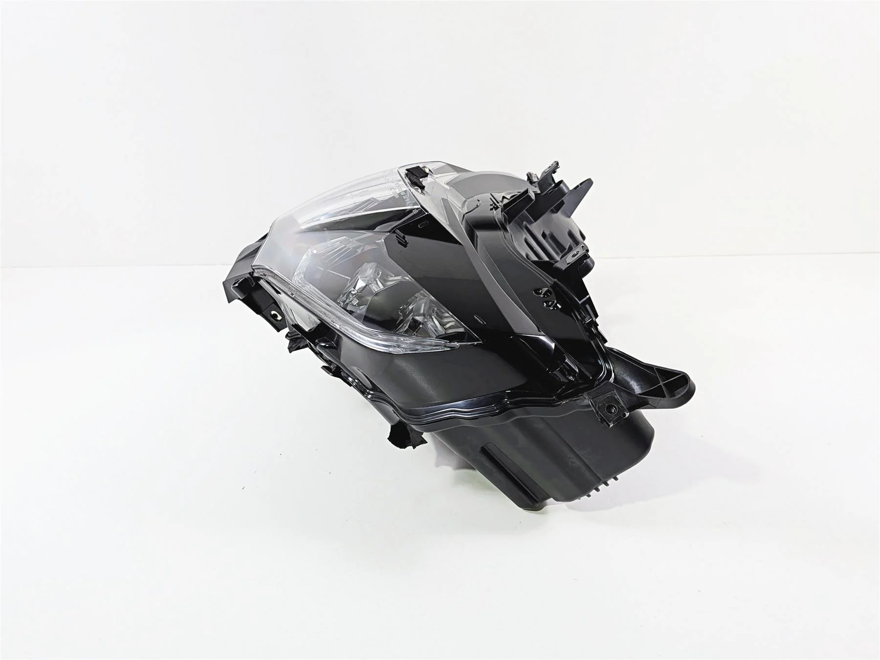 2023 BMW R1250RT RTP K52 Front Led Head Light With Broken Tabs 63128395624 - Image 6