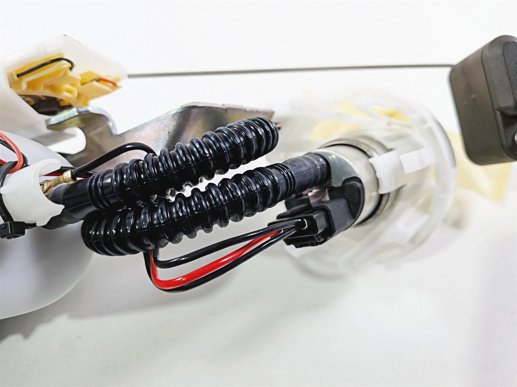 2023 BMW R1250RT RTP K52 Fuel Gas Petrol Pump & Sender 2K Only 16148393577 - Image 7
