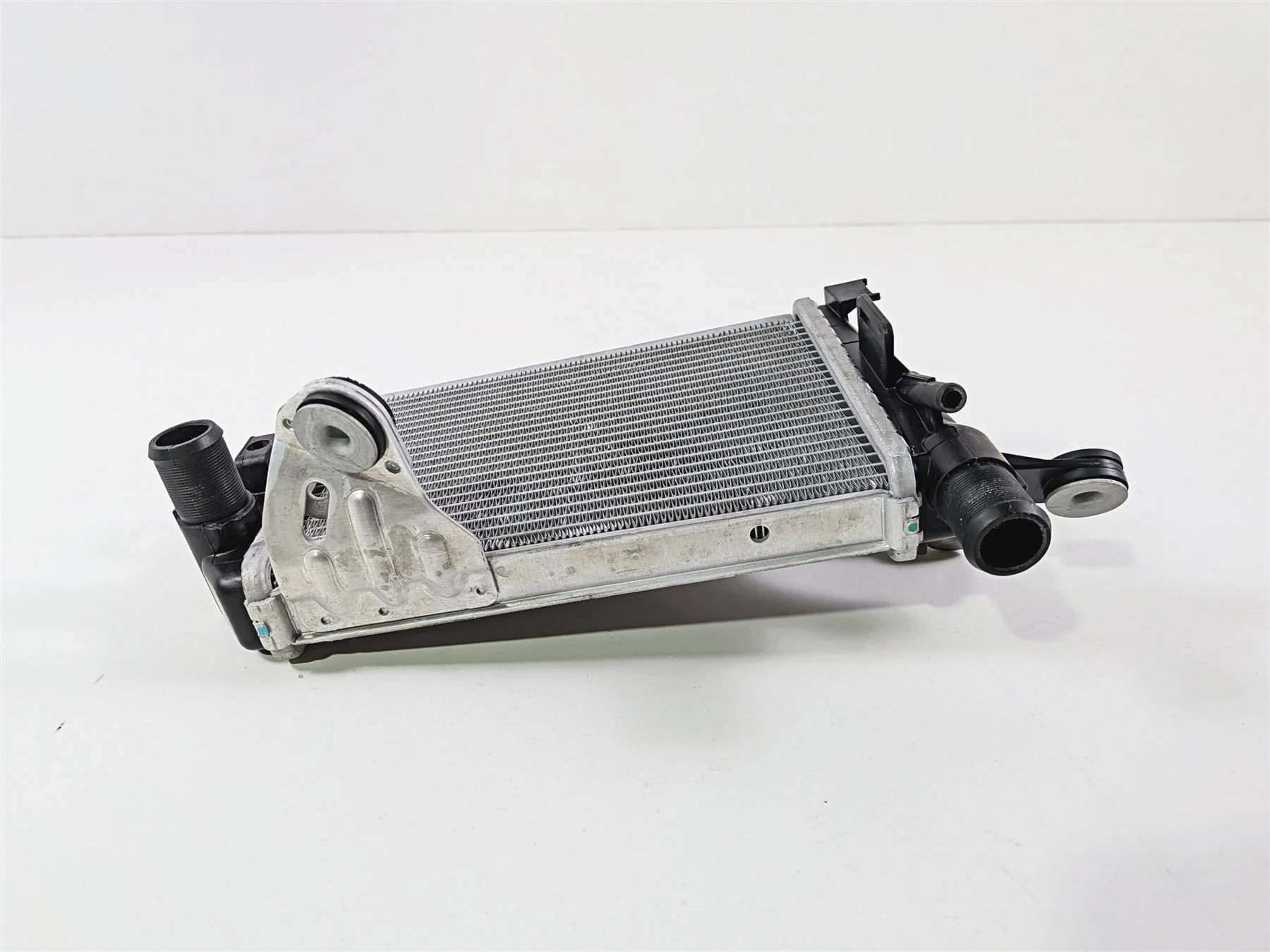 2023 BMW R1250RT RTP K52 Left Coolant Radiator - Broken Tab - Bent 17118546408 - Image 5