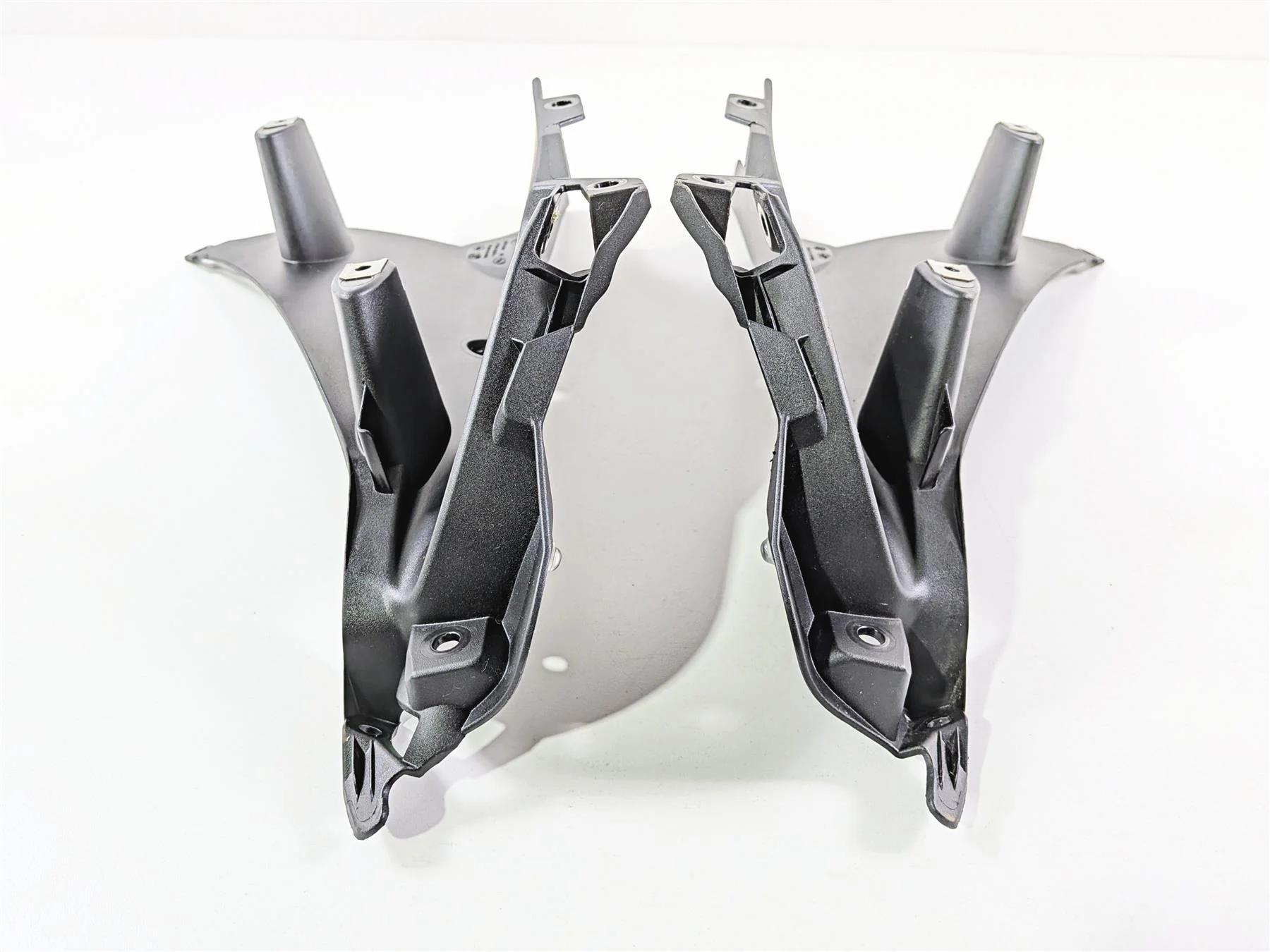2023 BMW R1250RT RTP K52 Left Right Air Duct Cover Fairings 46638394445 - Image 10