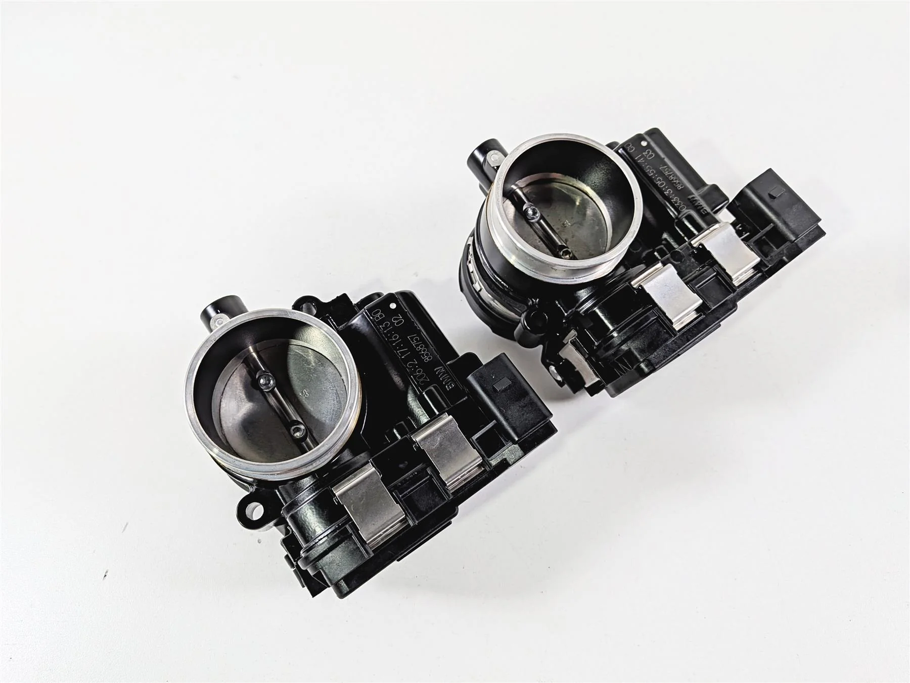 2023 BMW R1250RT RTP K52 Left Right Black Throttle Body Set 13548568757 - Image 10