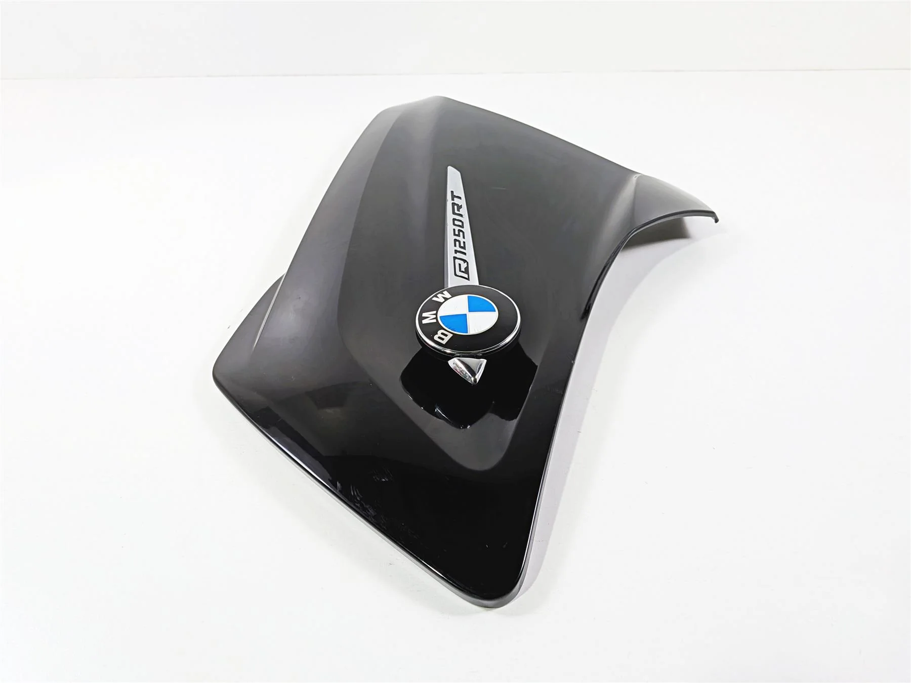 2023 BMW R1250RT RTP K52 Right Emblem Side Cover Fairings Set 540J 46638566228 - Image 3