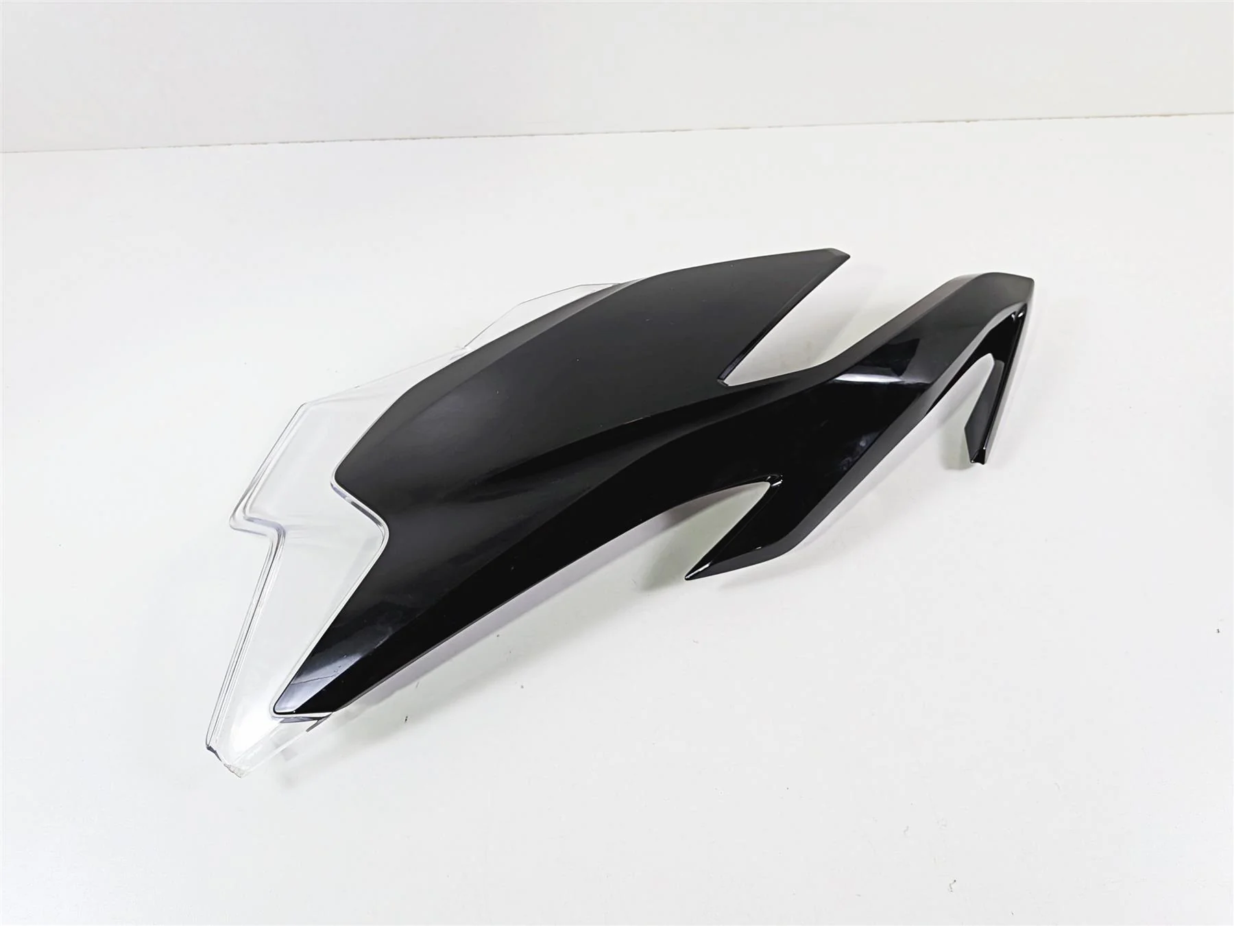 2023 BMW R1250RT RTP K52 Right Front Headlight Cover Fairing Cowl 46637921824 - Image 12