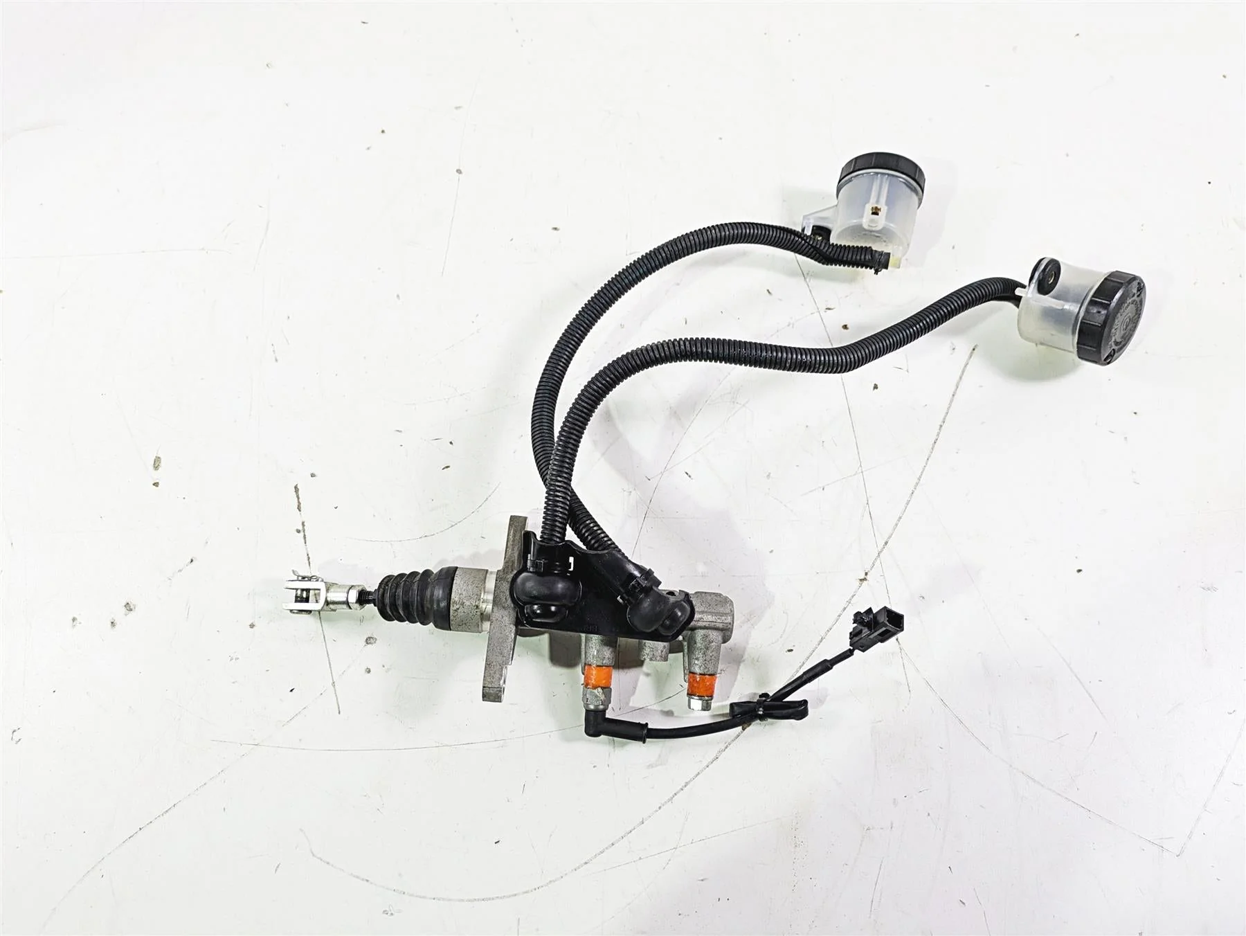 2023 Can Am Maverick X3 XMR Turbo RR Brembo Main Brake Master Cylinder 705601863 - Image 3