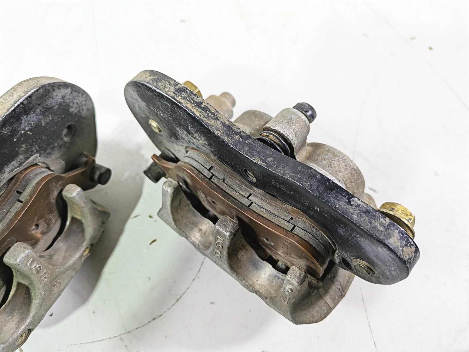 2023 Can Am Maverick X3 XMR Turbo RR Front Brake Caliper Set 705601887 705601888 - Image 9