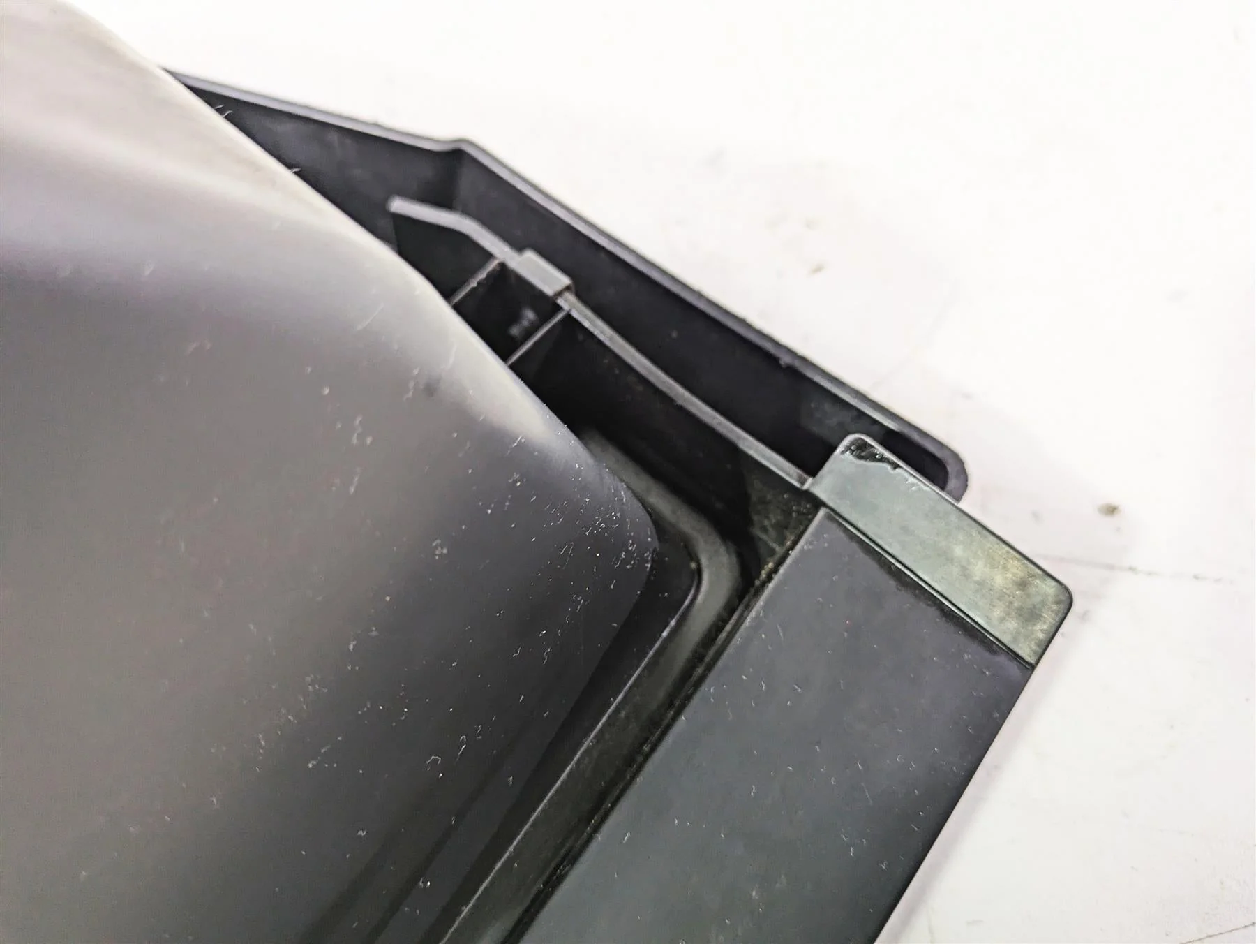 2023 Can Am Maverick X3 XMR Turbo RR Glove Box Storage Compartment 707901133 - Image 12