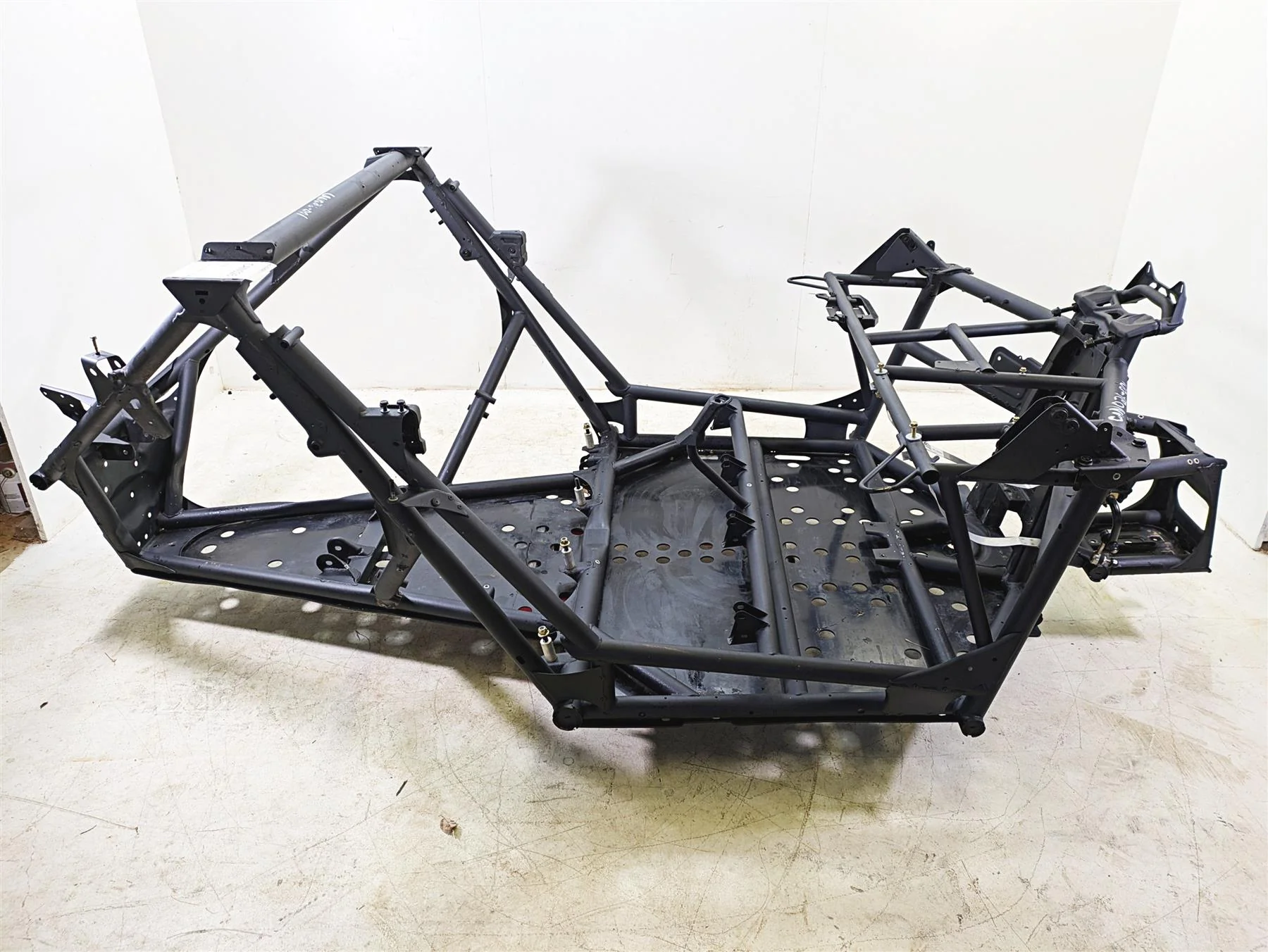 2023 Can Am Maverick X3 XMR Turbo RR Main Frame Chassis - Damage 715009098 - Image 4