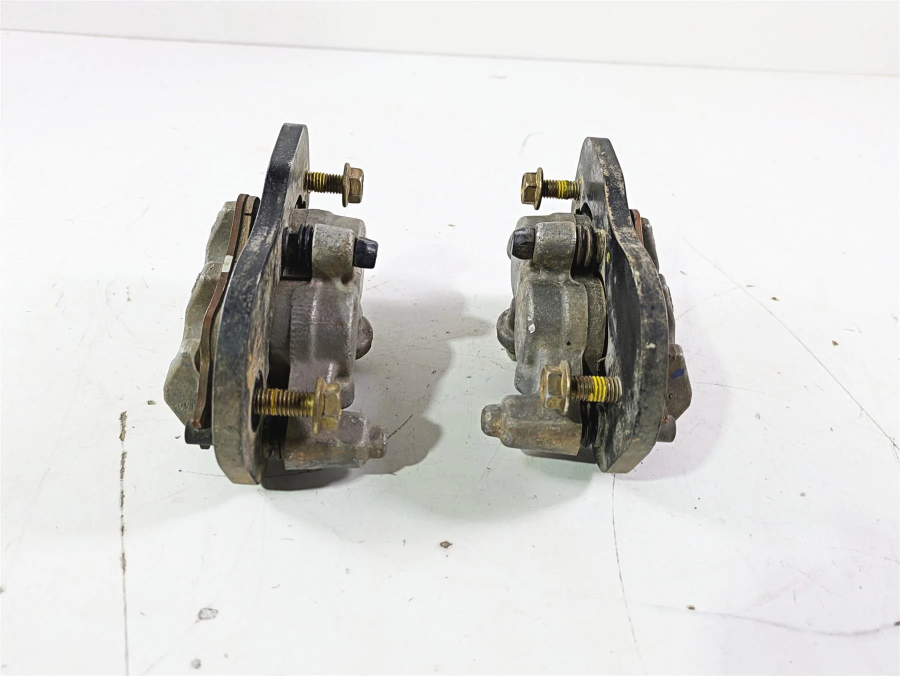 2023 Can Am Maverick X3 XMR Turbo RR Rear Brake Calipers 705601891 705601892 - Image 11