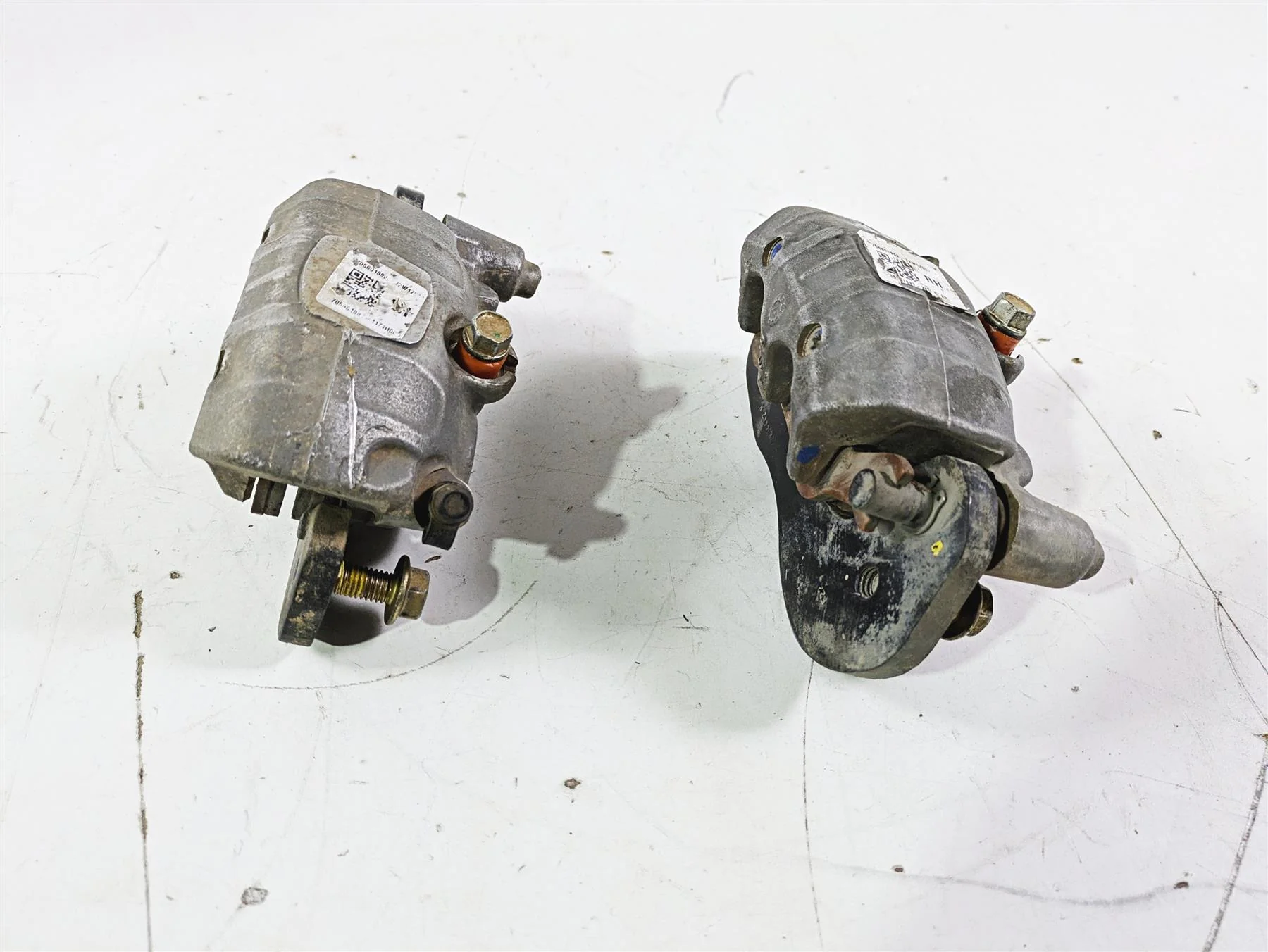 2023 Can Am Maverick X3 XMR Turbo RR Rear Brake Calipers 705601891 705601892 - Image 4