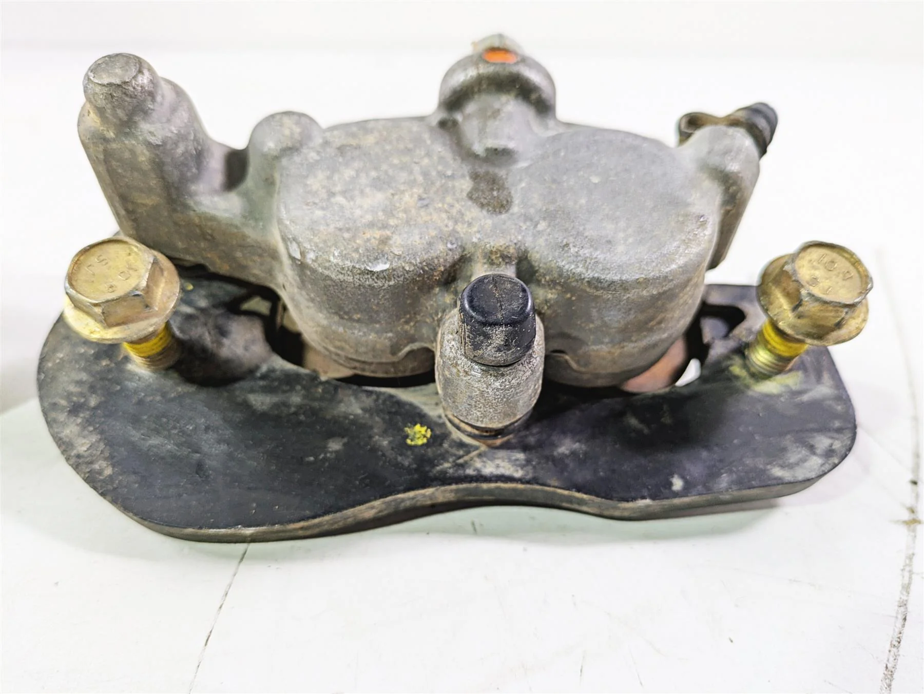 2023 Can Am Maverick X3 XMR Turbo RR Rear Brake Calipers 705601891 705601892 - Image 8