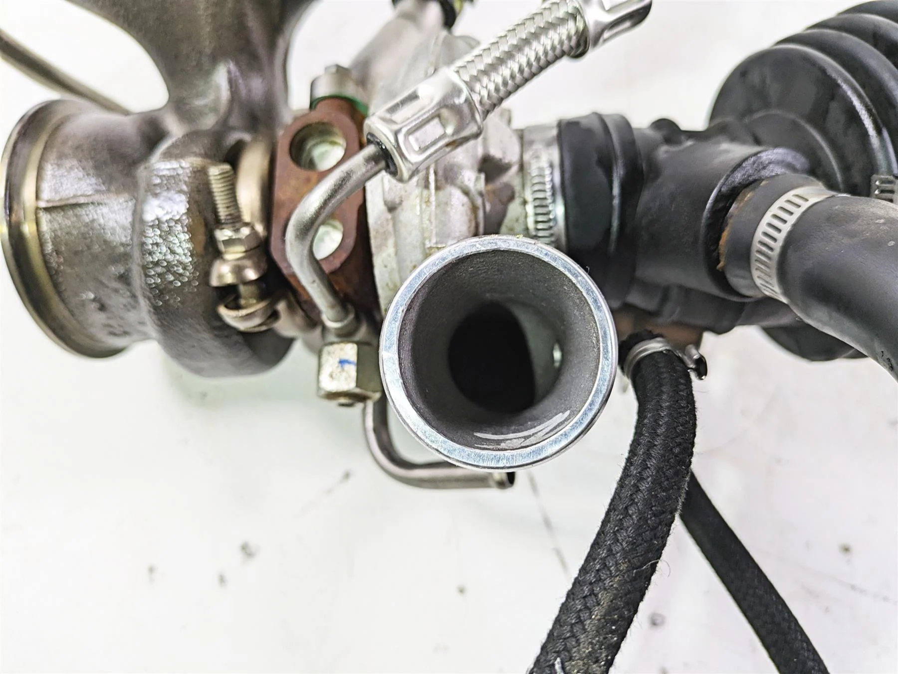 2023 Can Am Maverick X3 XMR Turbo RR Turbocharger 1K - For Parts 420893744 - Image 9