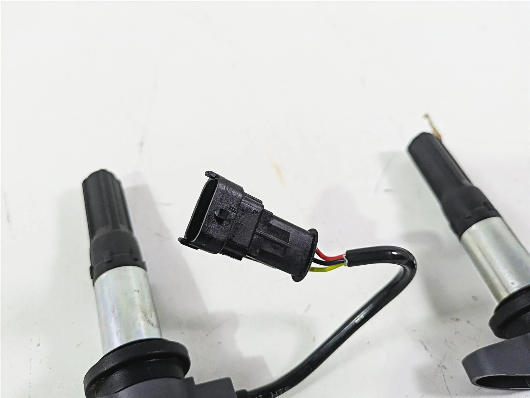 2023 Ducati Monster 937 SP Eldor Ignition Coil Set 38010221A 78660001 - Image 11