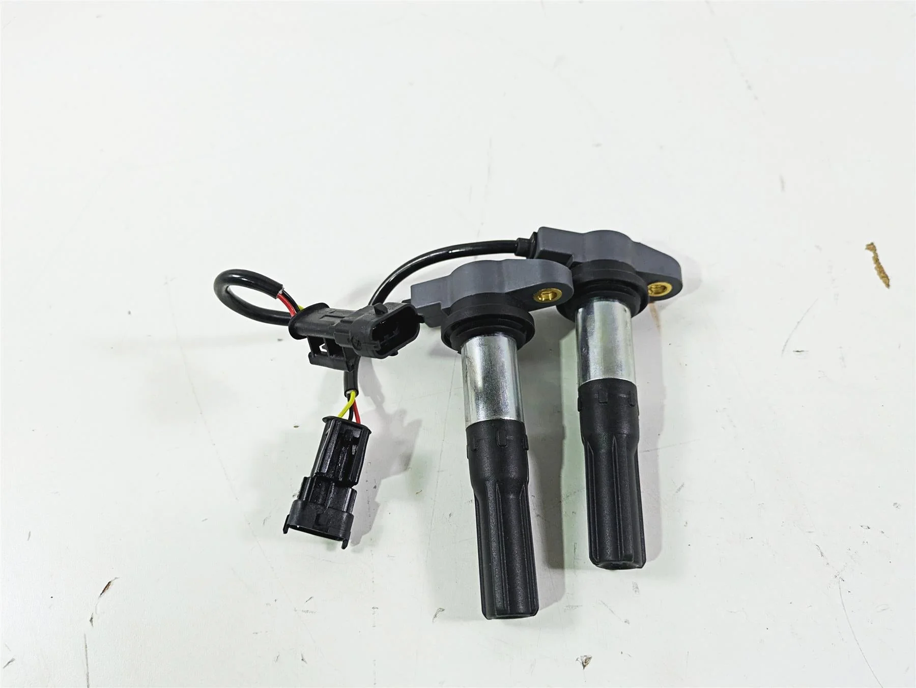 2023 Ducati Monster 937 SP Eldor Ignition Coil Set 38010221A 78660001 - Image 3
