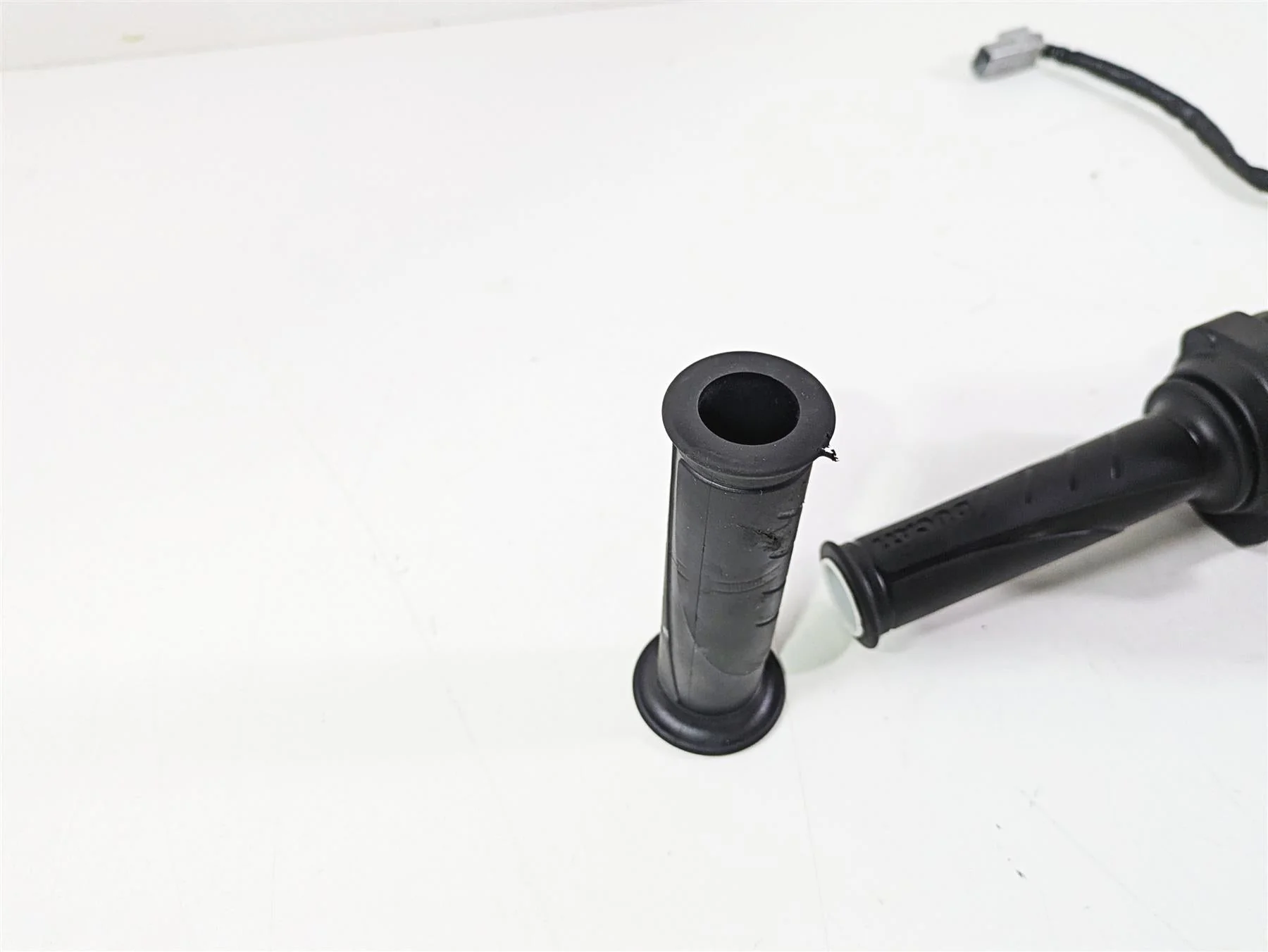 2023 Ducati Monster 937 SP Fly Ride By Wire Throttle Control 66020093B - Image 2