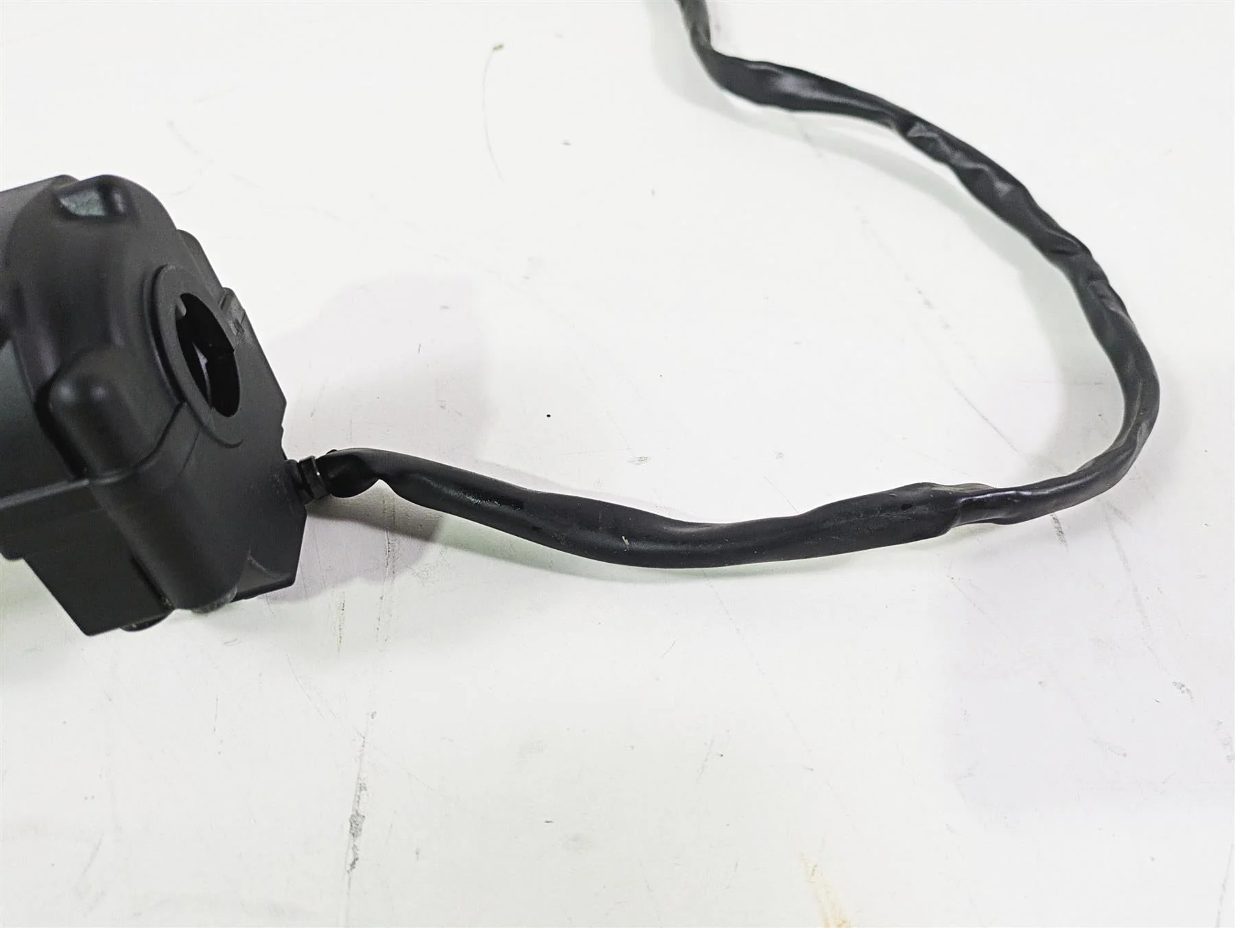 2023 Ducati Monster 937 SP Fly Ride By Wire Throttle Control 66020093B - Image 4