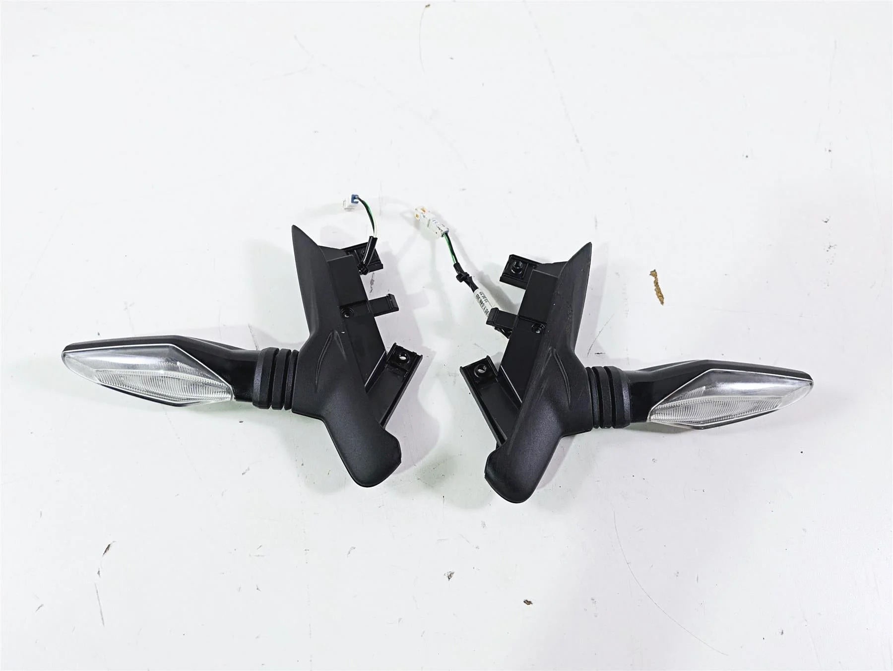 2023 Ducati Monster 937 SP Front Blinker Turn Signal Set 53010464B - Image 9