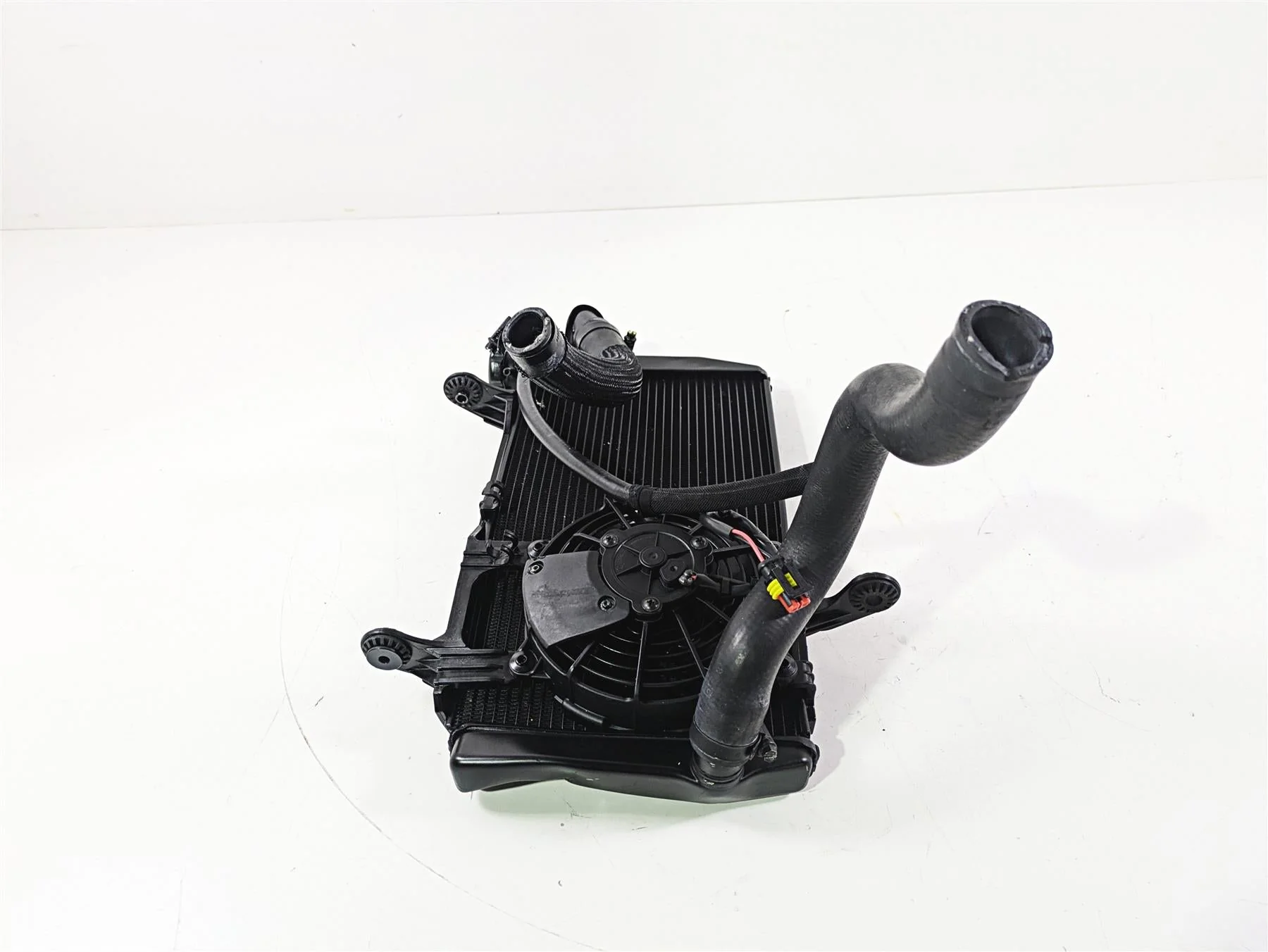 2023 Ducati Monster 937 SP Radiator Fan & Reservoir -No Leaks But Dent 54812612B - Image 6