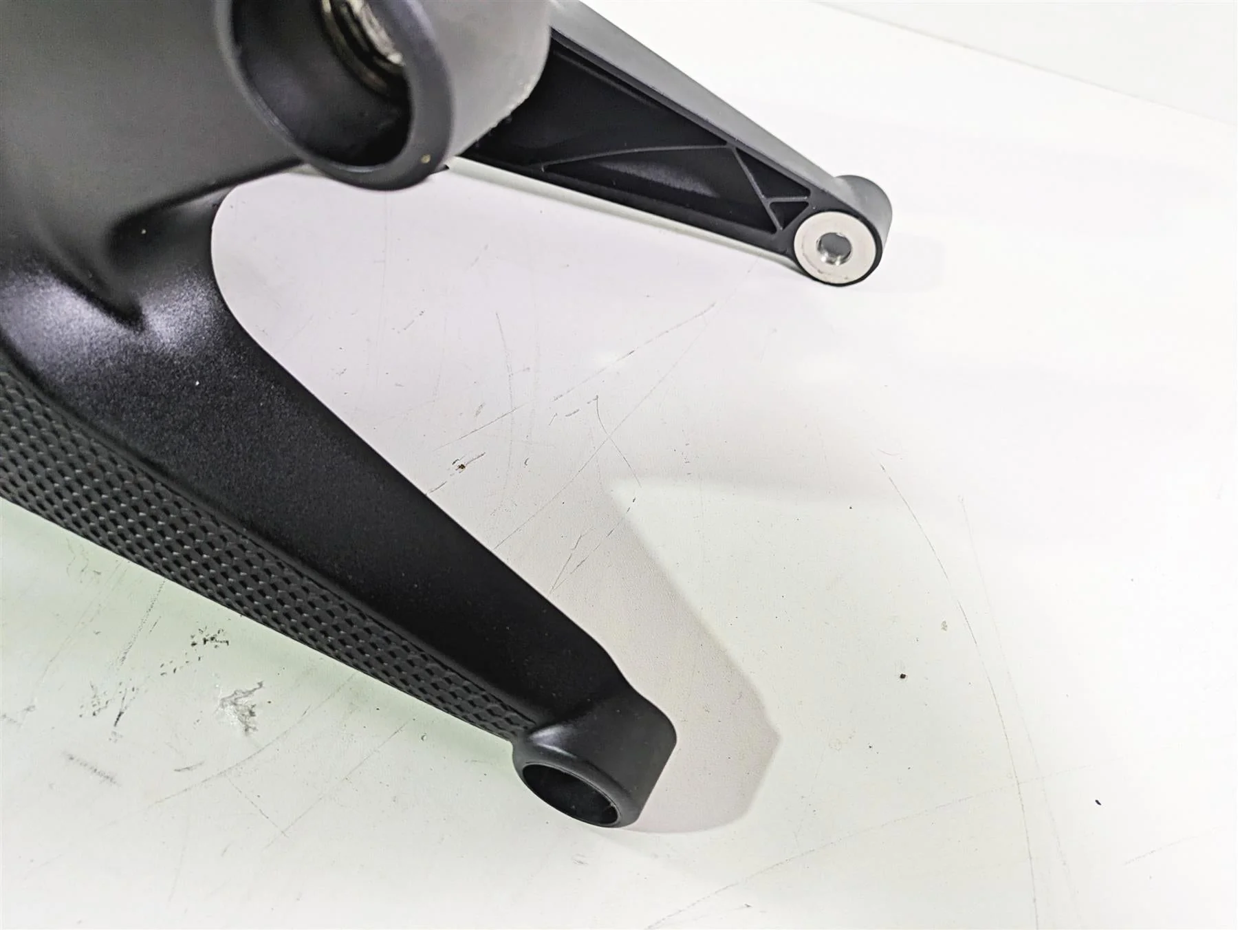 2023 Ducati Monster 937 SP Rear Left Right Subframe Set L 46910422B R 46910432B - Image 7