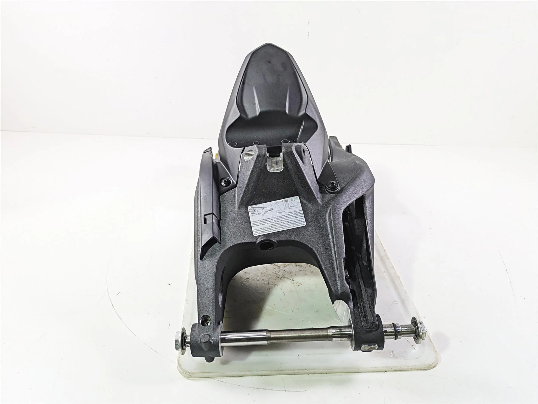 2023 Ducati Monster 937 SP Rear Swingarm Swing Arm Ducabike 37012493AA 37012551A - Image 4