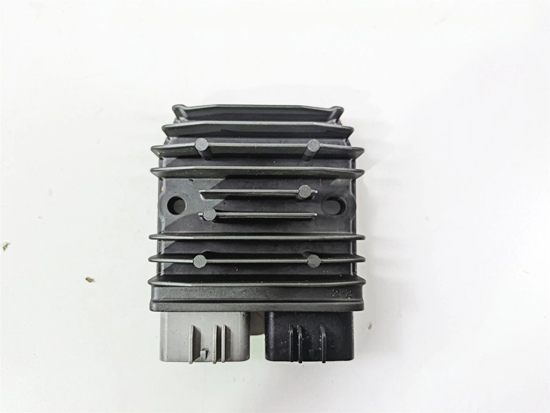2023 Ducati Monster 937 SP Rectifier Voltage Regulator 54040321A SH821AA - Image 6