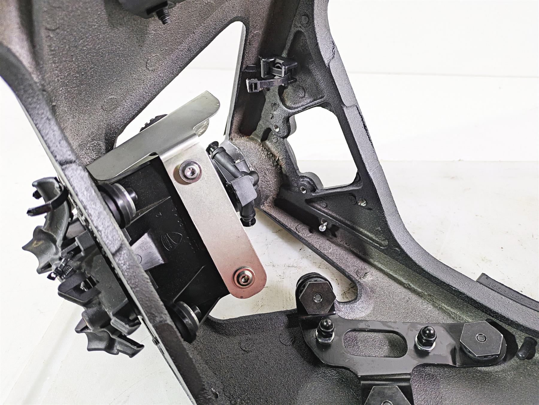 2023 Ducati Monster 937 SP Straight Frame Chassis - Nice Shape With Tennessee Salvage Title 47111852DA - Image 12