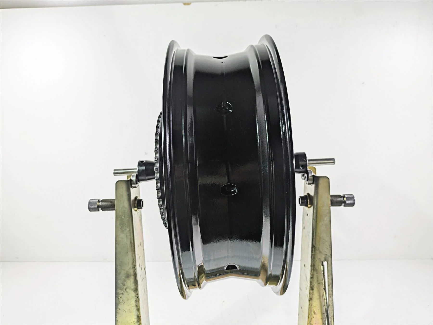 2023 Ducati Monster 937 SP Straight Rear Wheel Rim 17x5.5 50222311AA - Image 3