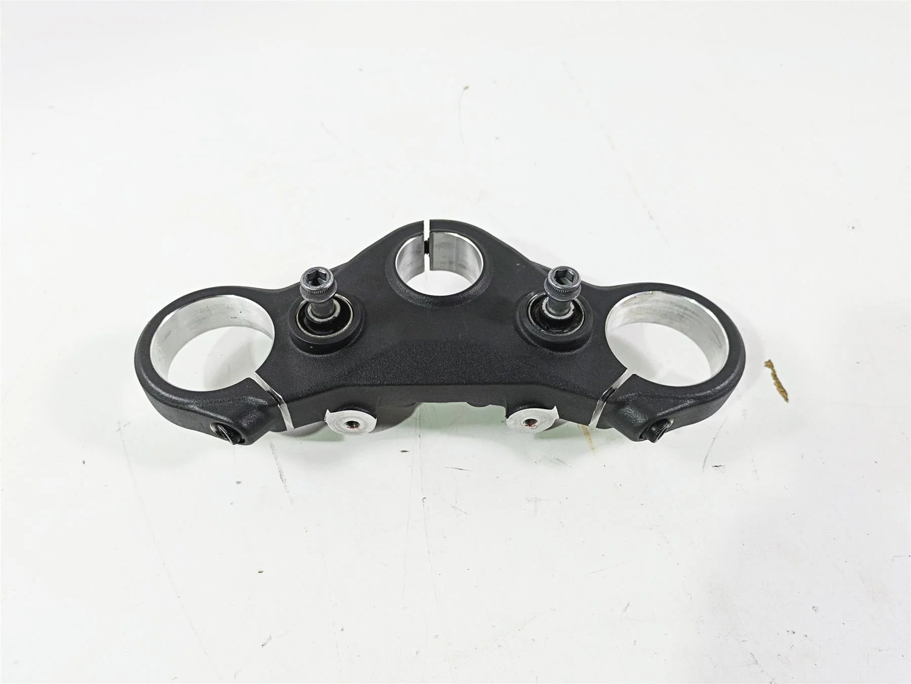 2023 Ducati Monster 937 SP Upper Triple Tree Steering Clamp 34111801BA - Image 3