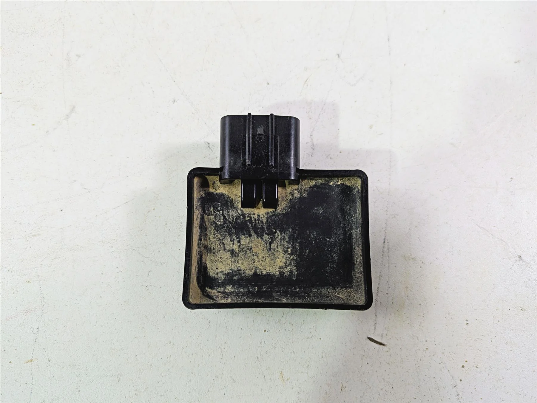 2023 Honda Talon SXS1000 S2R Fan Control Module Unit 38710-HL6-A01 - Image 8