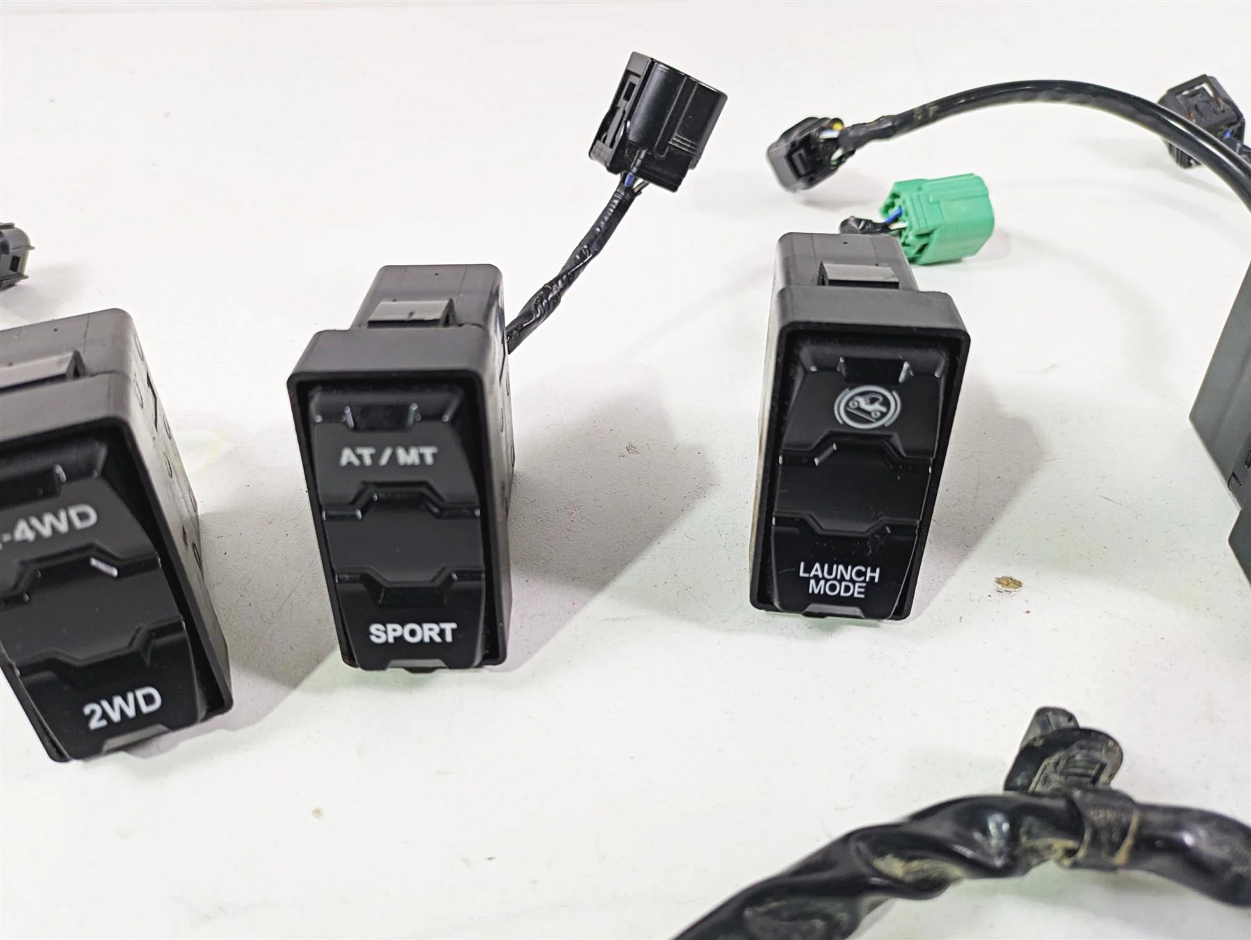 2023 Honda Talon SXS1000 S2R Ignition & Light Awd Switch Set -Read 35100-HL6-A01 - Image 9