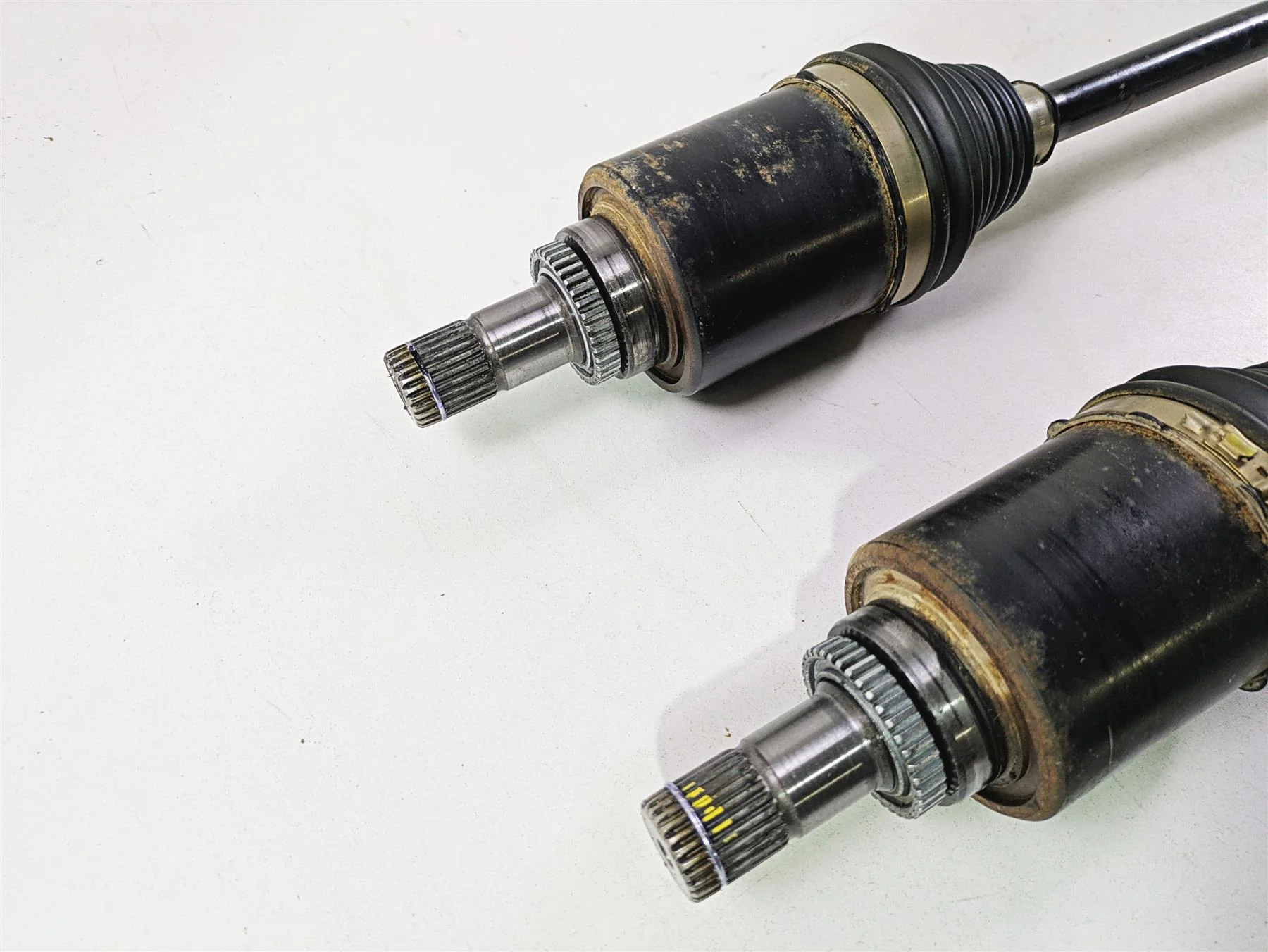 2023 Honda Talon SXS1000 S2R Left Right Front Drive Axle Shaft Set 44250-HL6-AG1 - Image 12