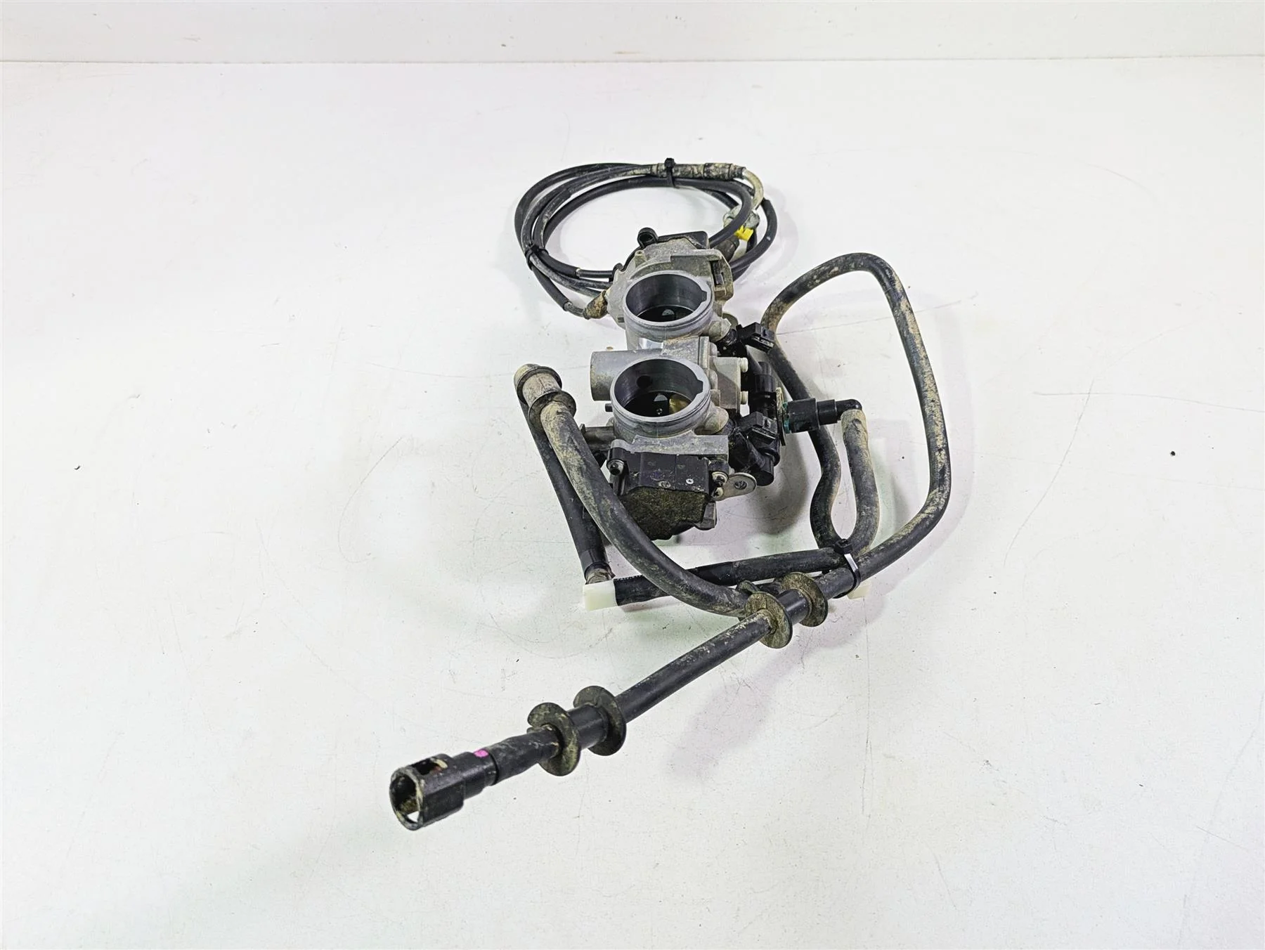 2023 Honda Talon SXS1000 S2R Throttle Body Fuel Injection Set 16400-HL6-B02 - Image 2