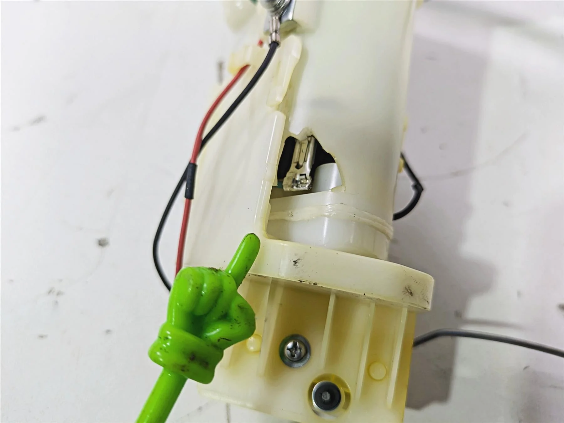 2023 Kawasaki EX400 Ninja Fuel Gas Petrol Pump - For Parts - Read 49040-0763 - Image 2