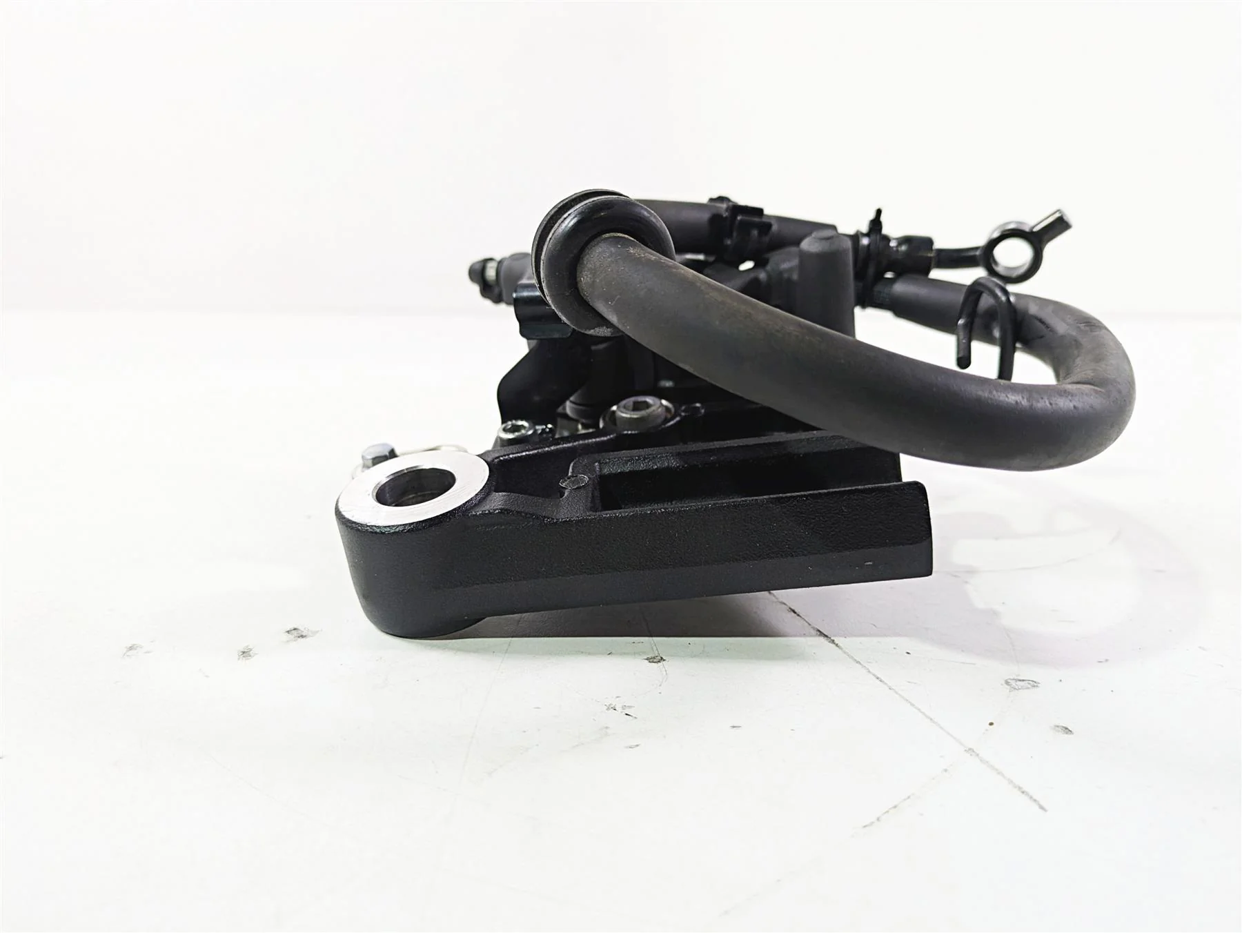 2023 Kawasaki EX400 Ninja Nissin Rear Brake Caliper & Line 43080-0245-DJ - Image 2