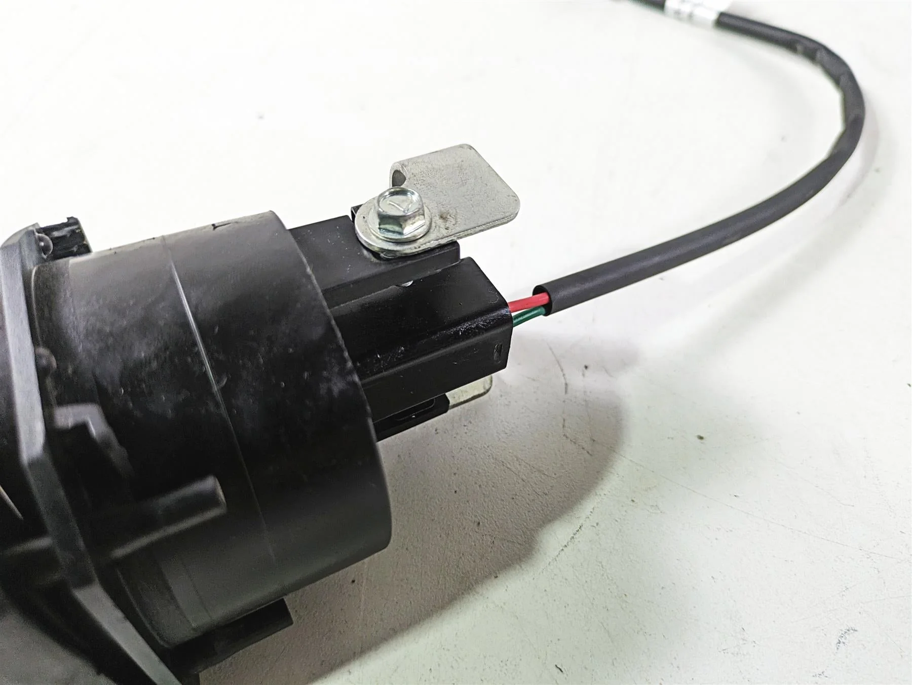2023 Kawasaki KLR KL 650 Adventure Dash Usb Port & Housing 59221-0021 - Image 11