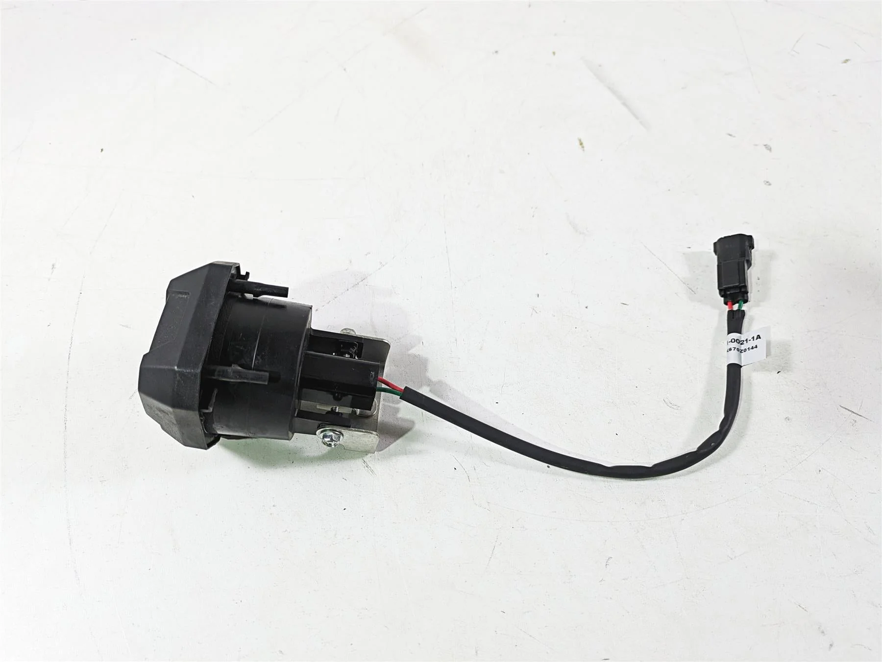 2023 Kawasaki KLR KL 650 Adventure Dash Usb Port & Housing 59221-0021 - Image 2