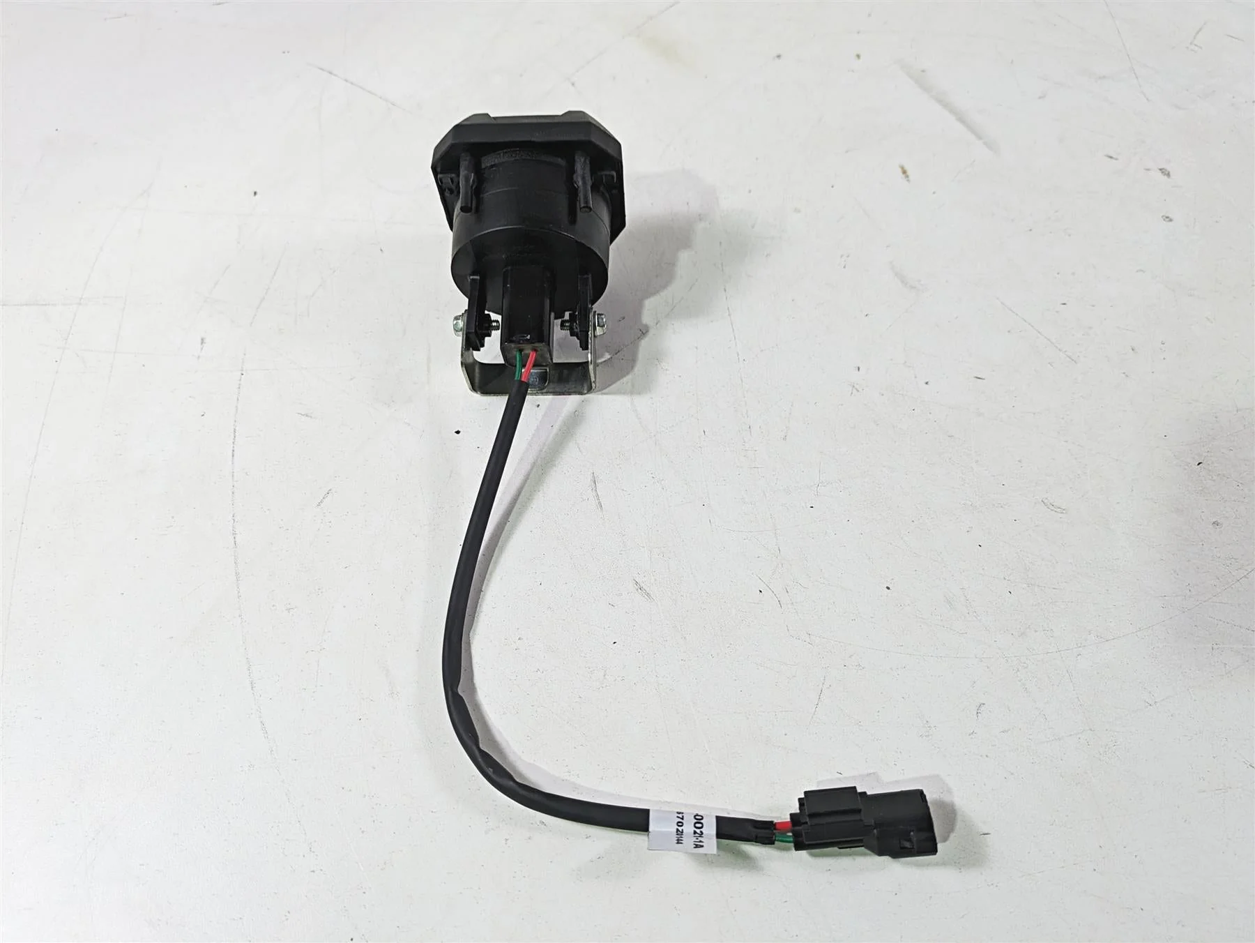 2023 Kawasaki KLR KL 650 Adventure Dash Usb Port & Housing 59221-0021 - Image 3