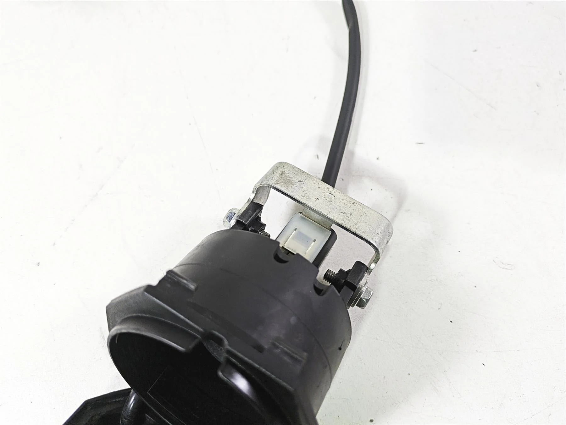 2023 Kawasaki KLR KL 650 Adventure Dash Usb Port & Housing 59221-0021 - Image 9