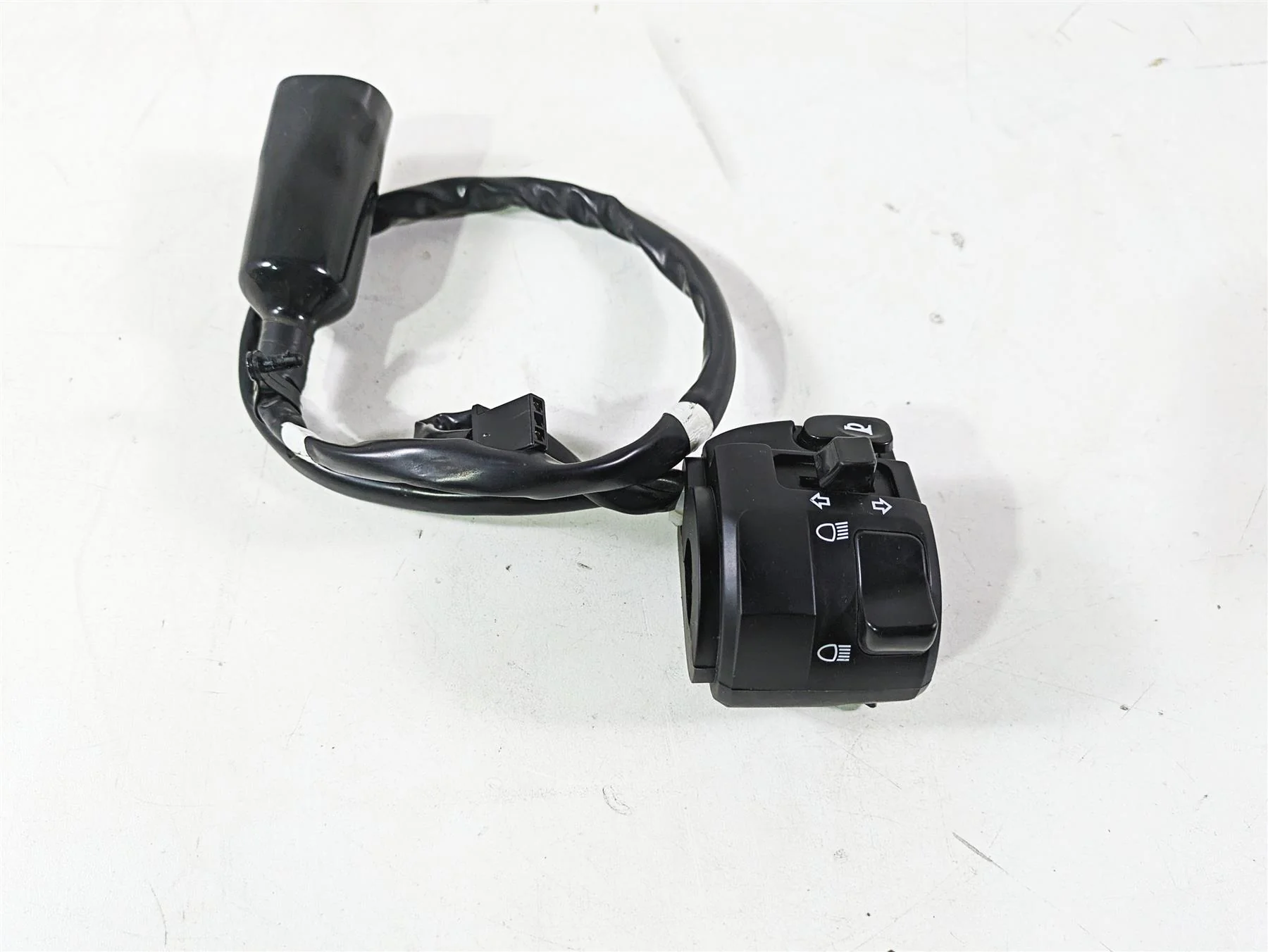 2023 Kawasaki KLR KL 650 Adventure Left Hand Light Control Switch 46091-0552 - Image 3