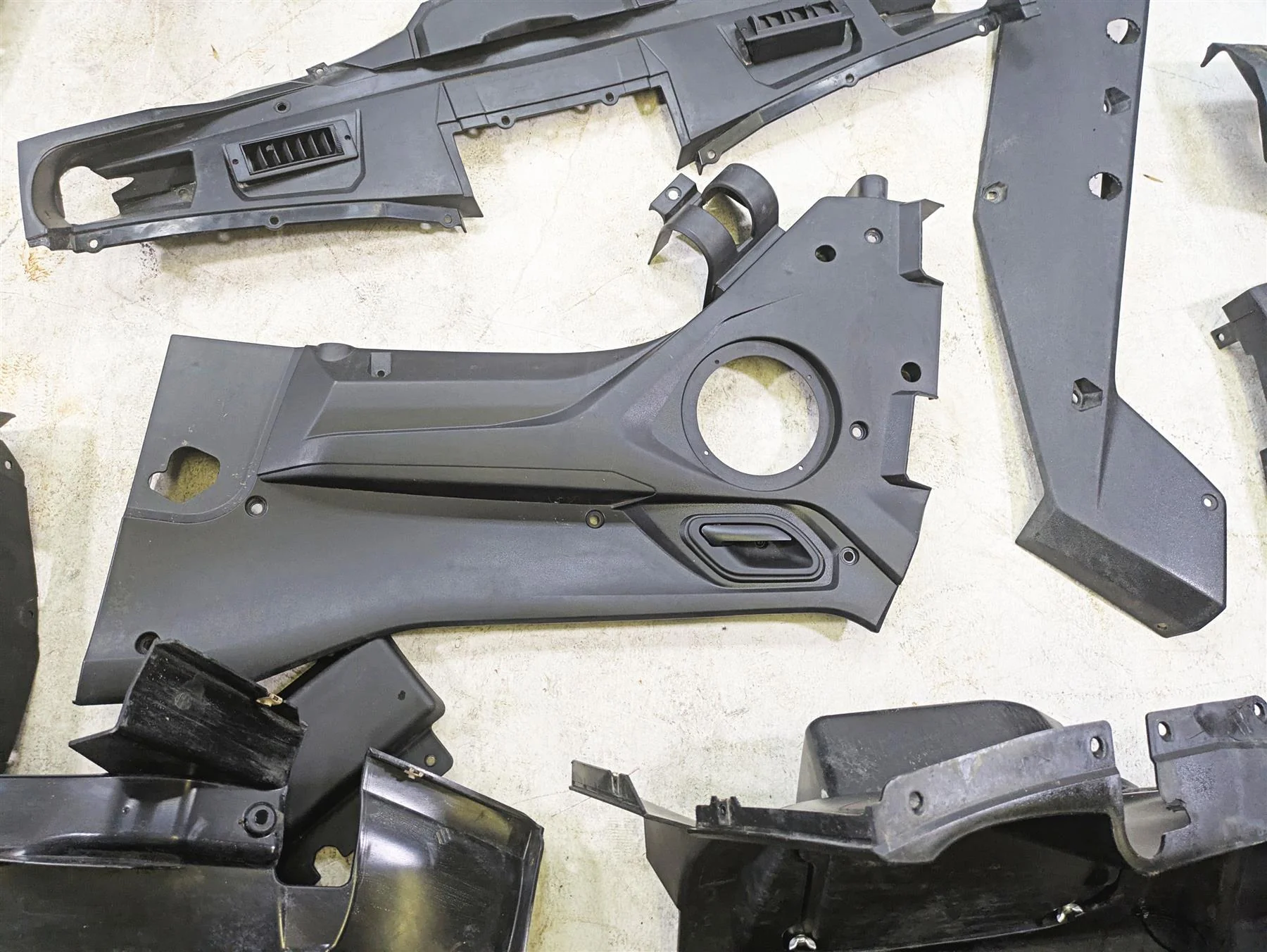 2023 Kawasaki Teryx KRX KRF 1000 C Black Molded Interior Fairing Cover Set - Image 8
