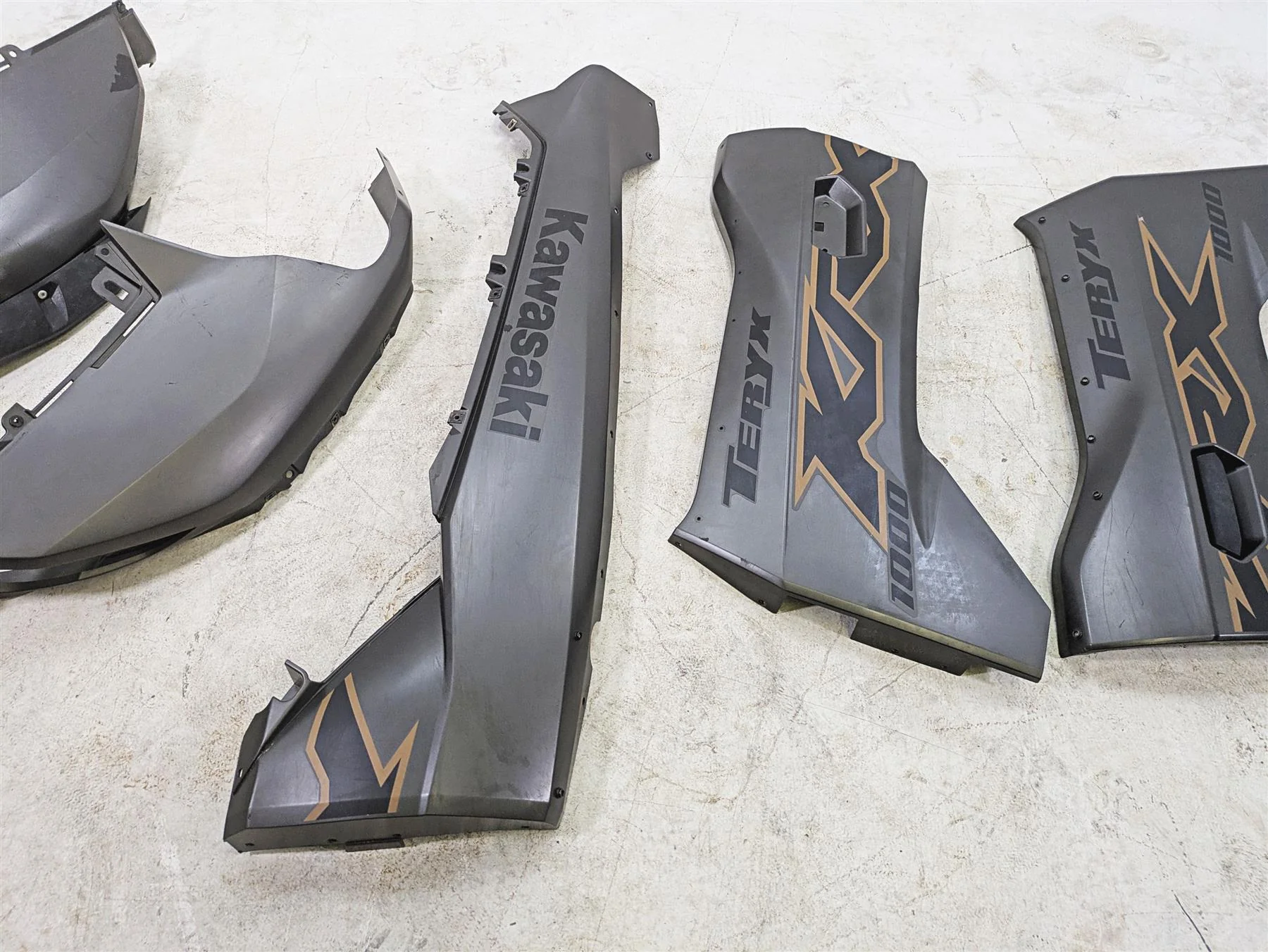 2023 Kawasaki Teryx KRX KRF 1000 C Fender Door Cover Plastic Fairings 35038-0014 - Image 9