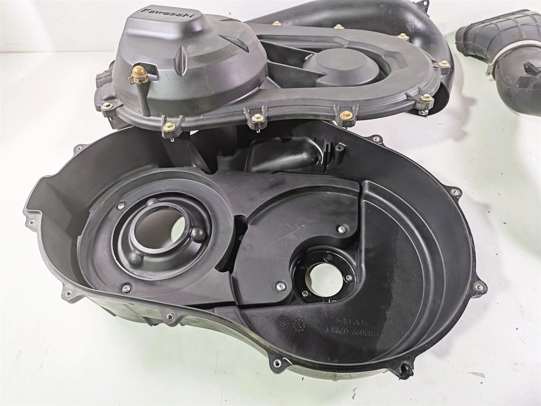 2023 Kawasaki Teryx KRX KRF 1000 C Primary Drive Cover & Tube Set 14093-0774 - Image 9