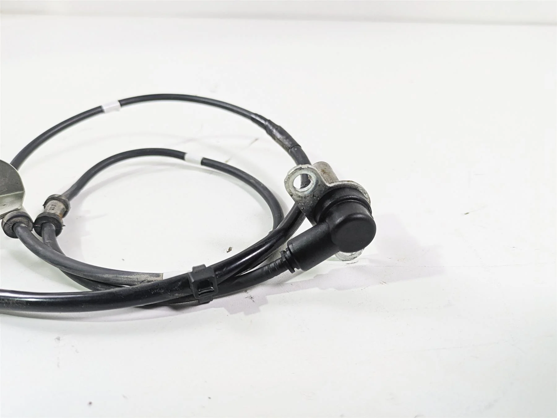 2023 Kawasaki ZX1400 ZX14R Ninja Front Abs Brake Wheel Speed Sensor 21176-0051 - Image 2