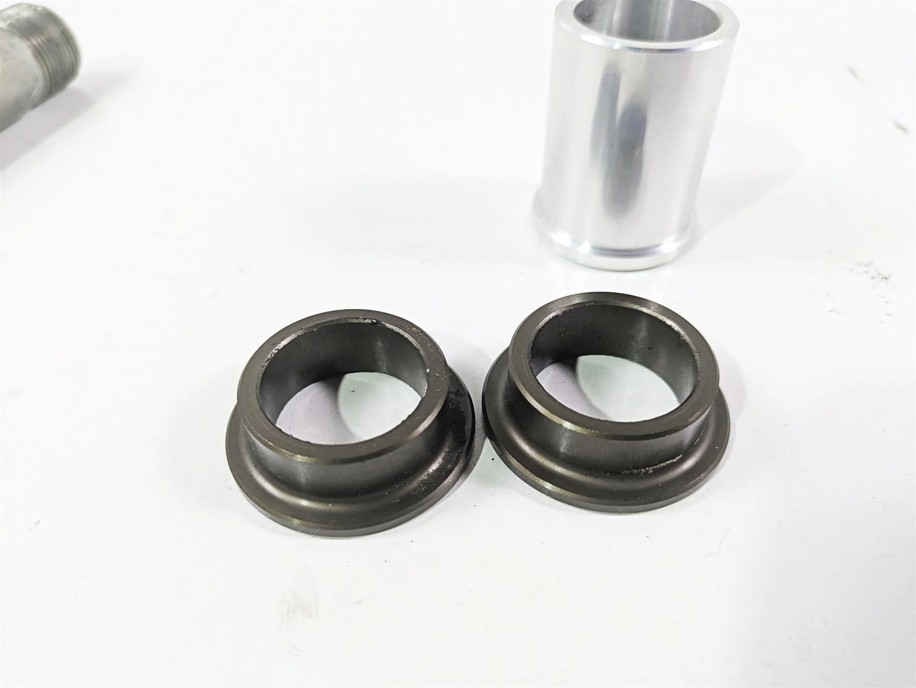 2023 Kawasaki ZX1400 ZX14R Ninja Front Axle Wheel Spindle & Spacers 41068-0604 - Image 9