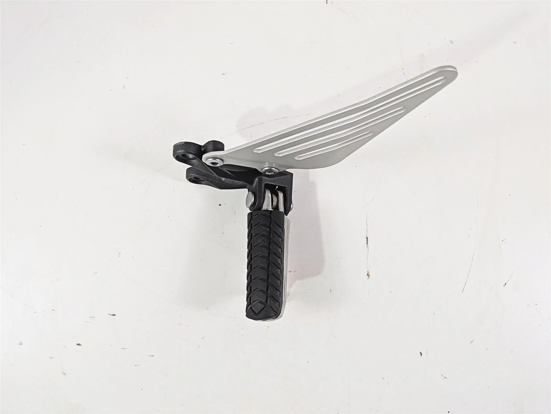 2023 Kawasaki ZX1400 ZX14R Ninja Front Left Rider Foot Peg Footpeg 35063-1337 - Image 12