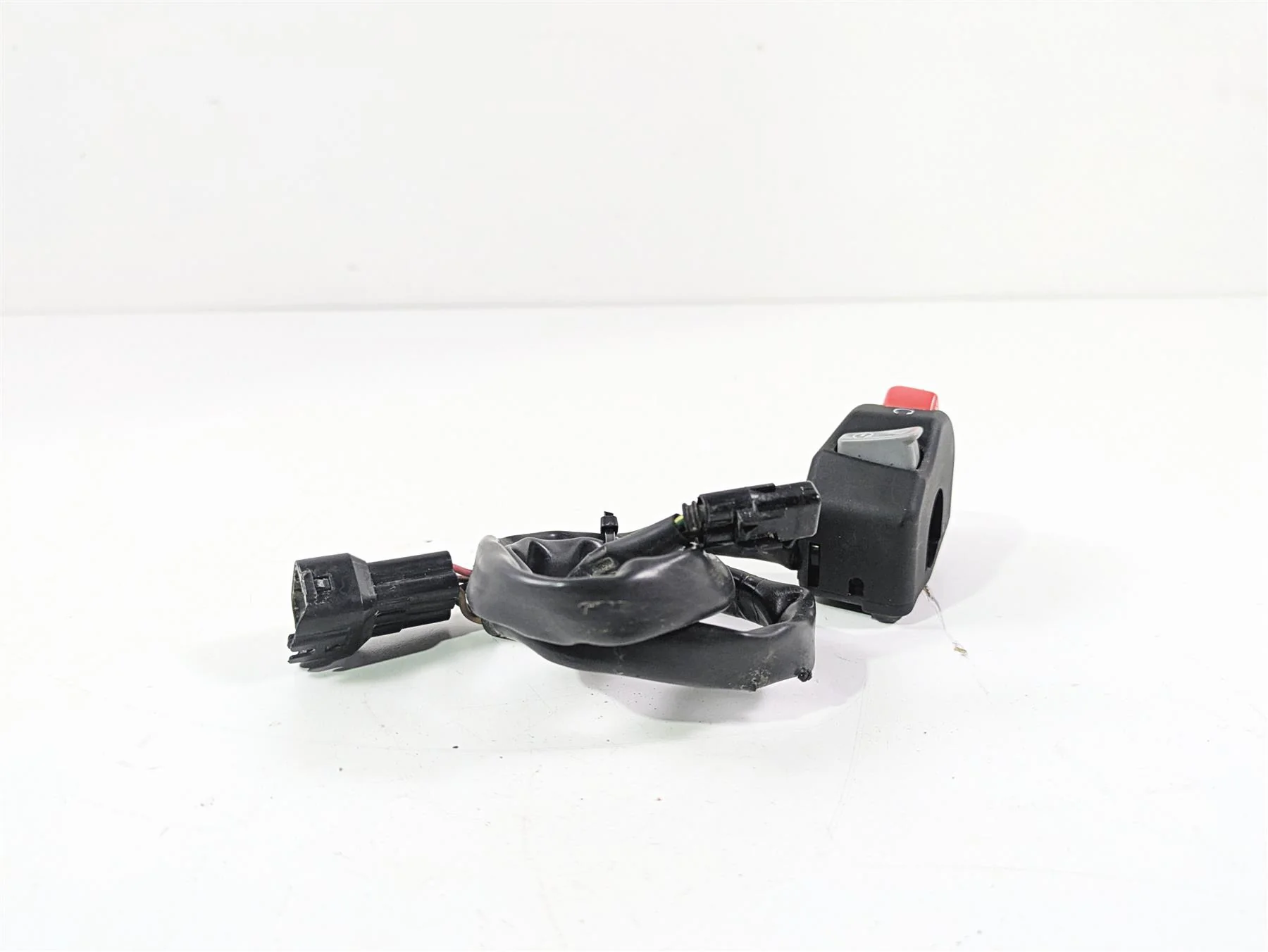 2023 Kawasaki ZX1400 ZX14R Ninja Right Hand Control Switch Kill Start 46091-0321 - Image 2